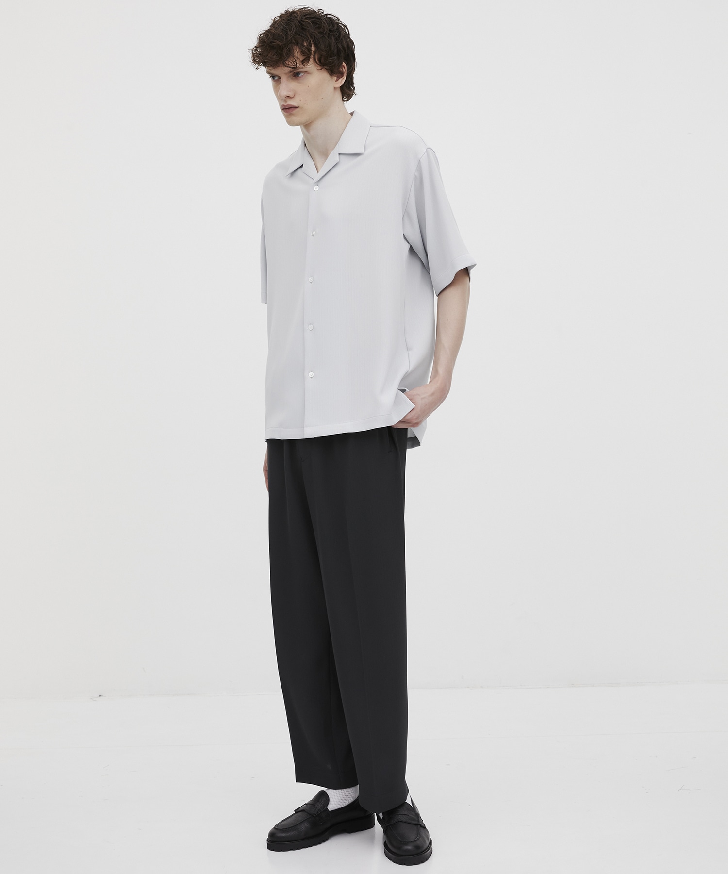 COLD DRY PLEATS オープンカラーシャツ