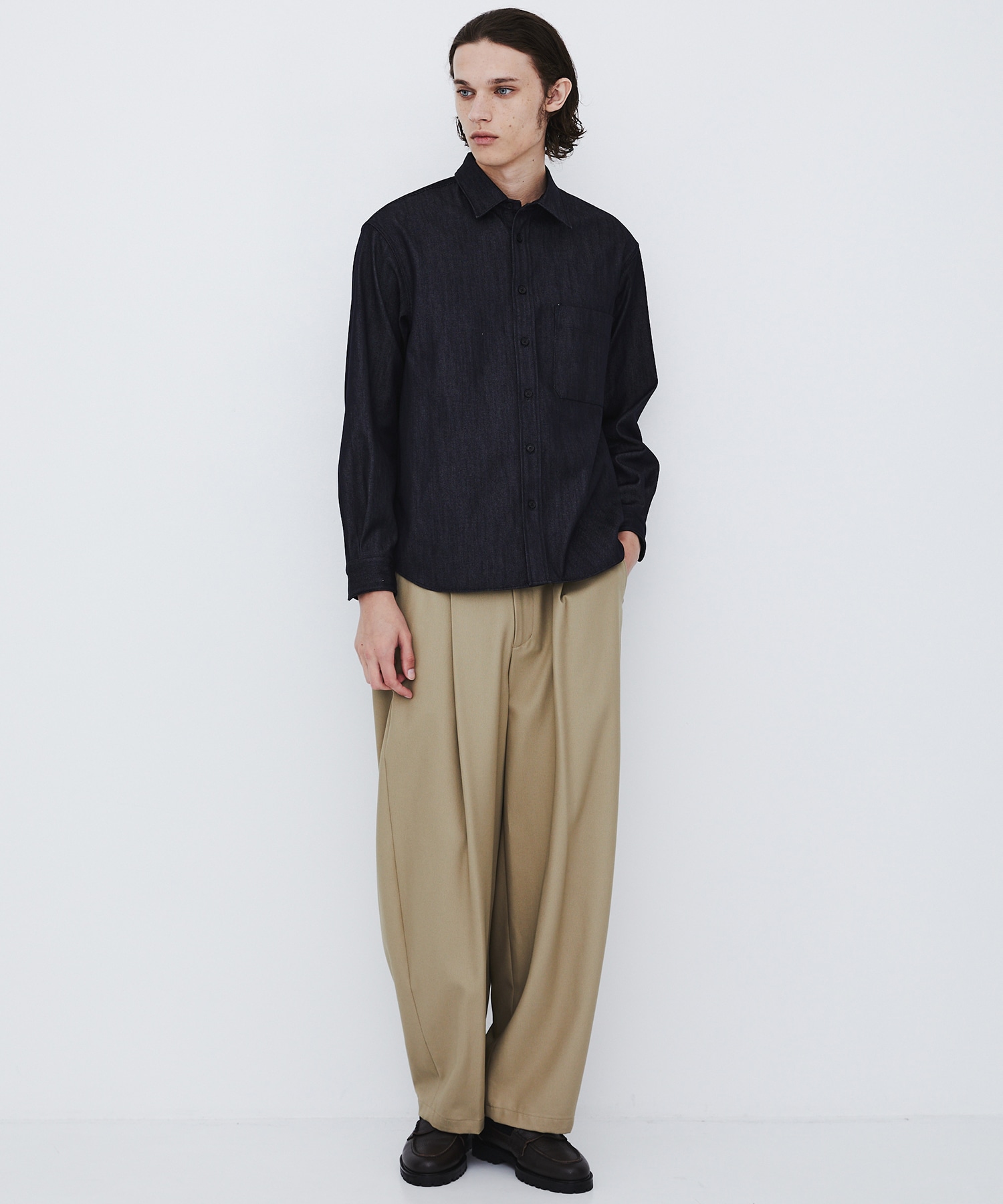 〈数量限定〉SILK DENIM RELAX SHIRT