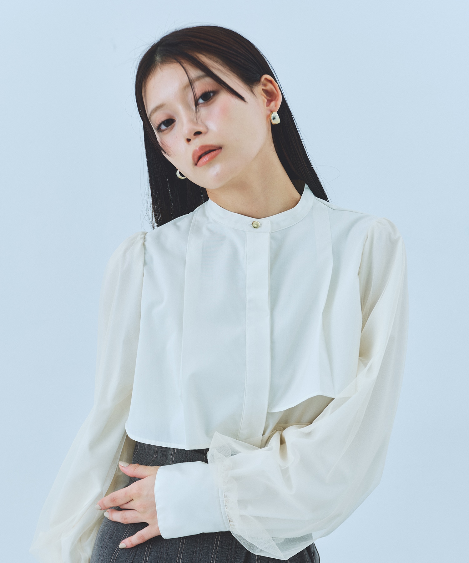 アシメ袖チュールブラウス