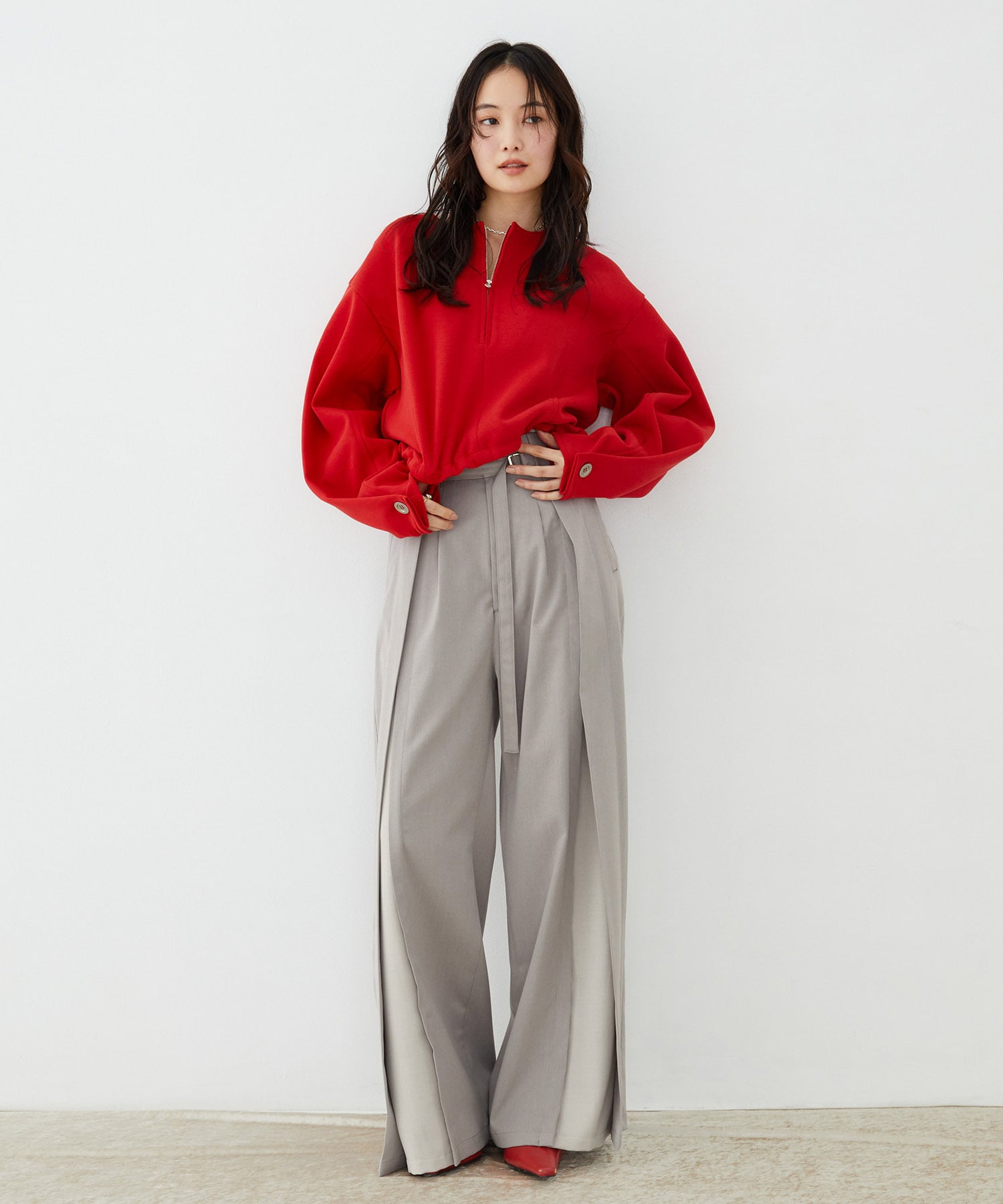 タックフォルムスリーブカットプルオーバー