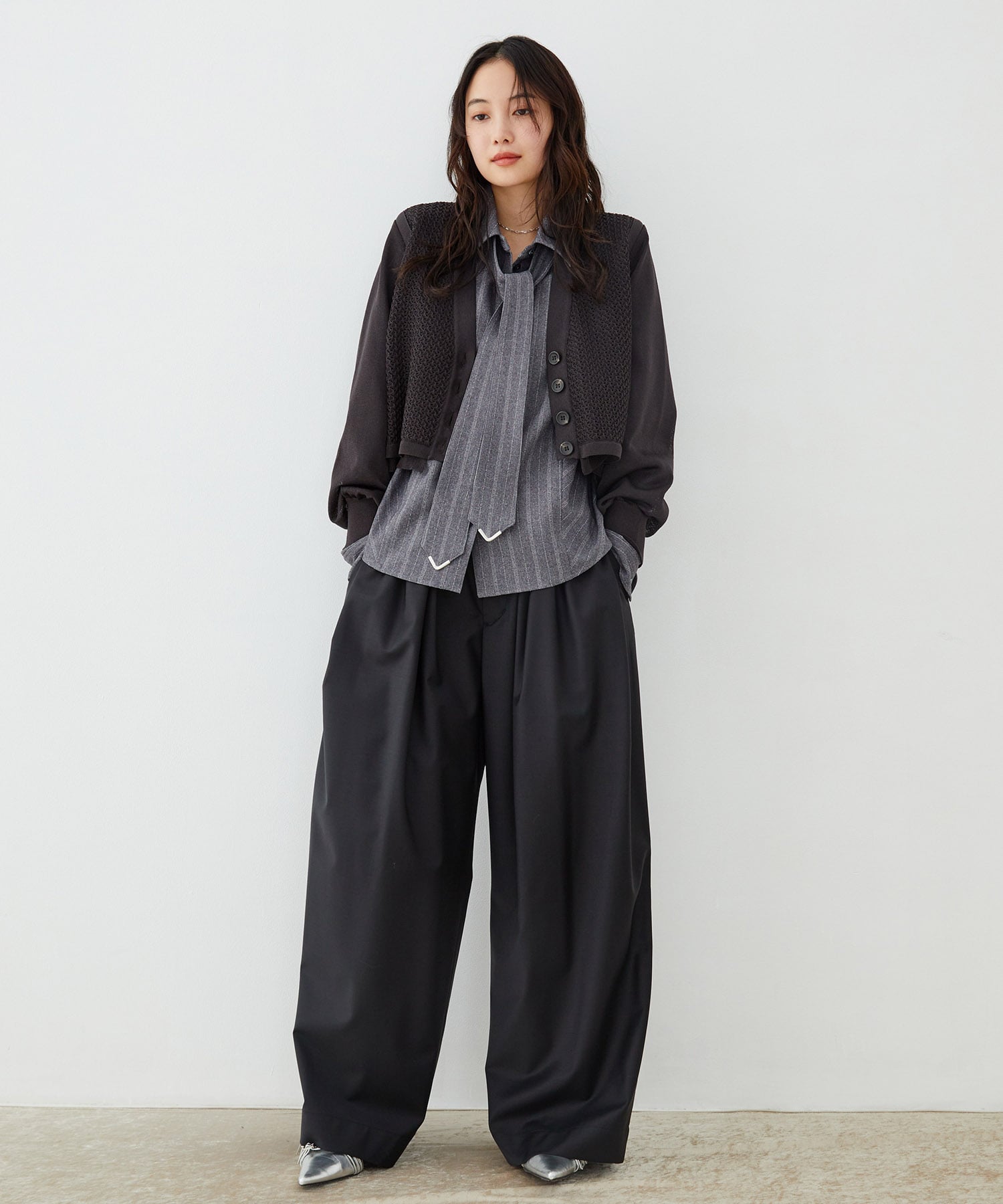 レースパターンカーディガン