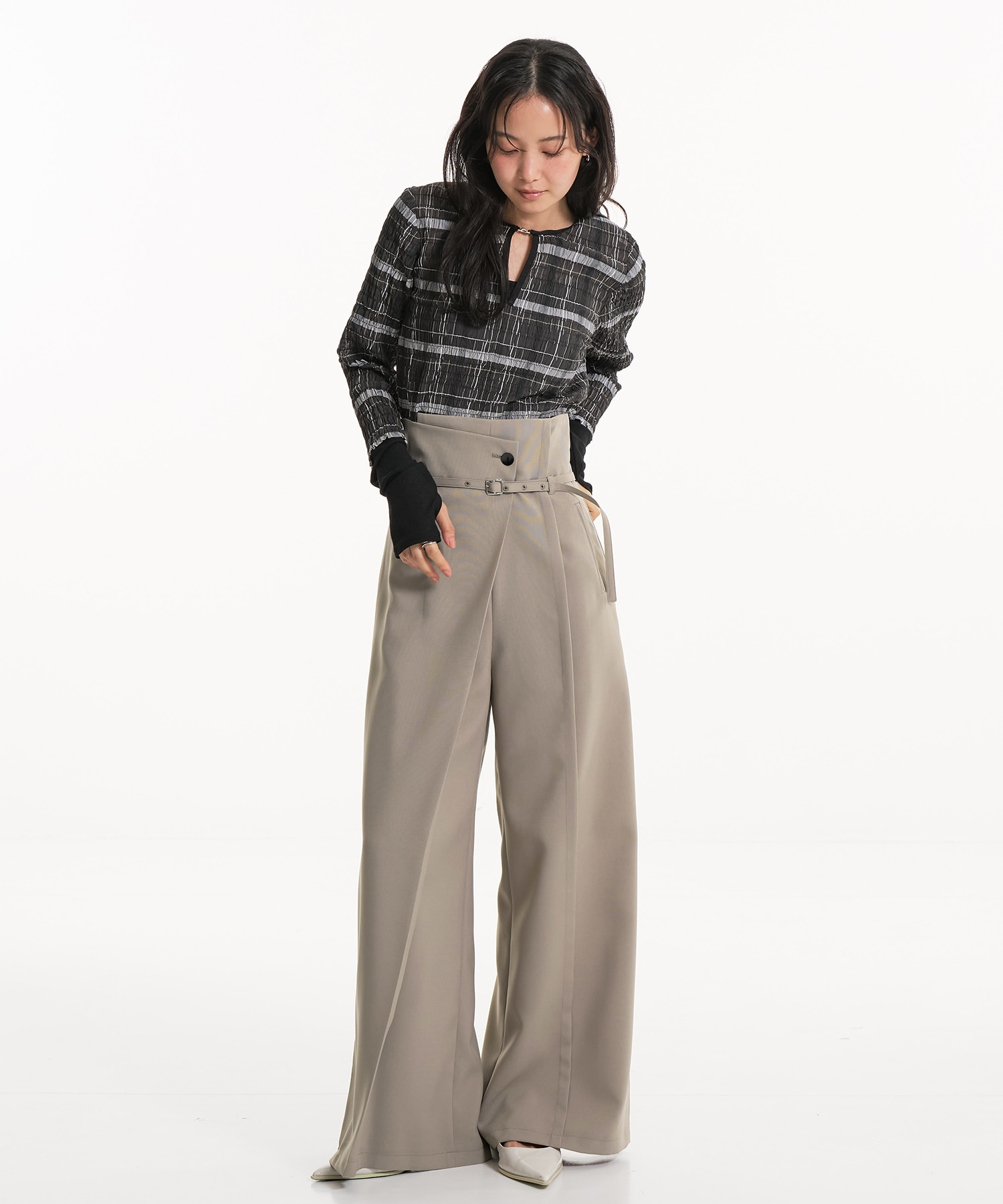 HAKAMAベルトワイドパンツ