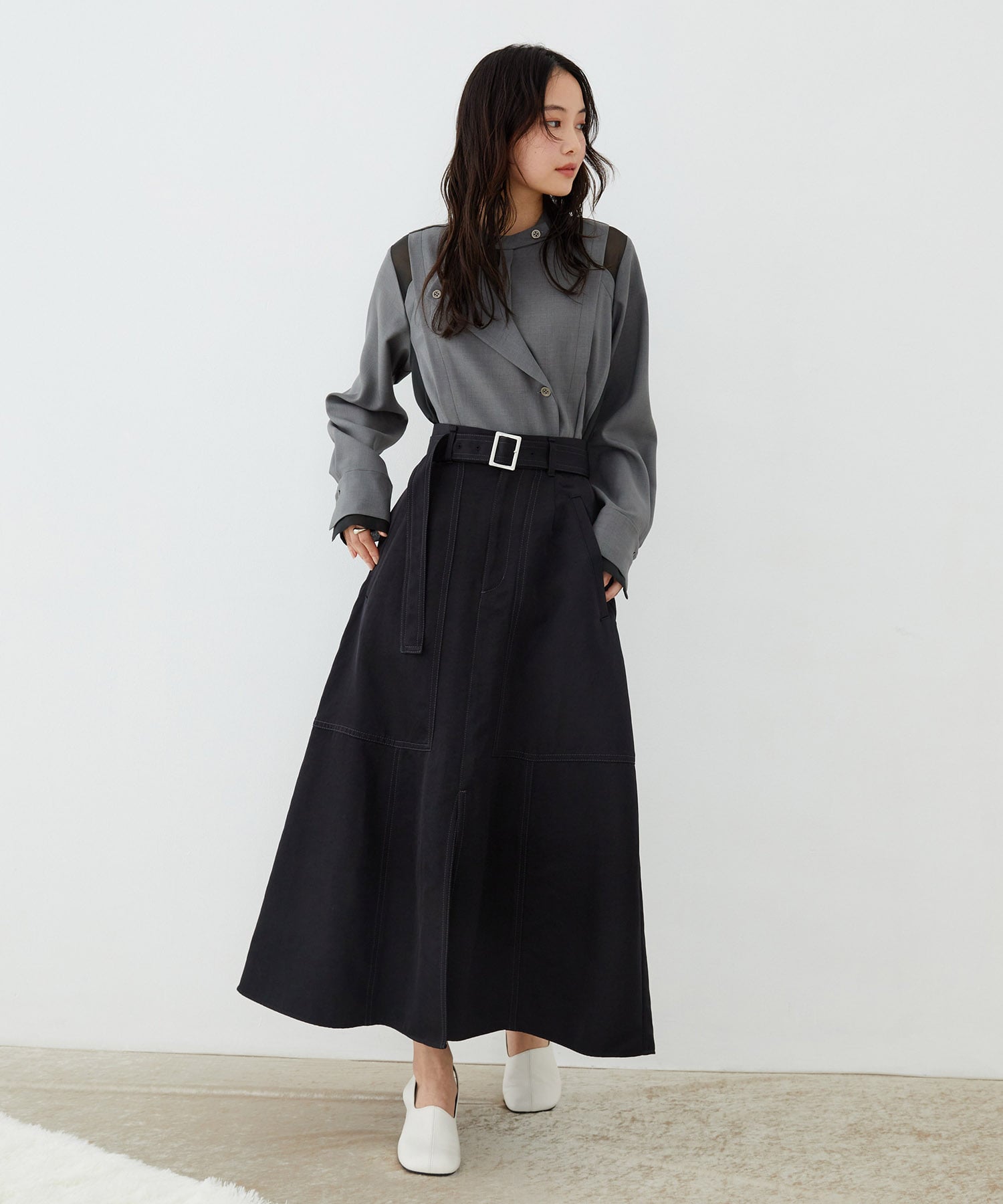 ステッチワークポケットスカート