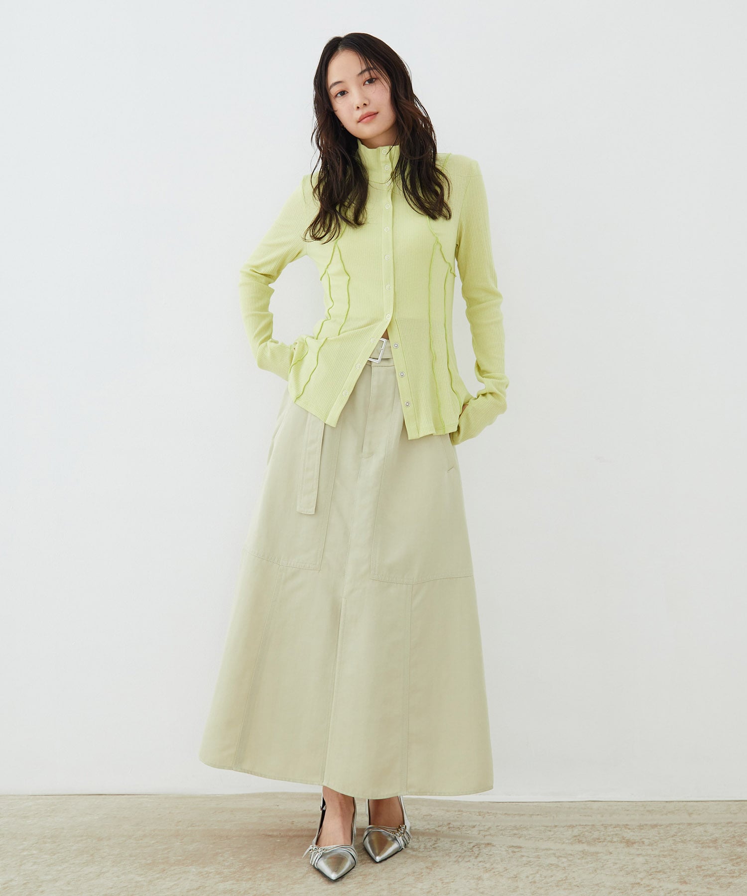 ステッチワークポケットスカート