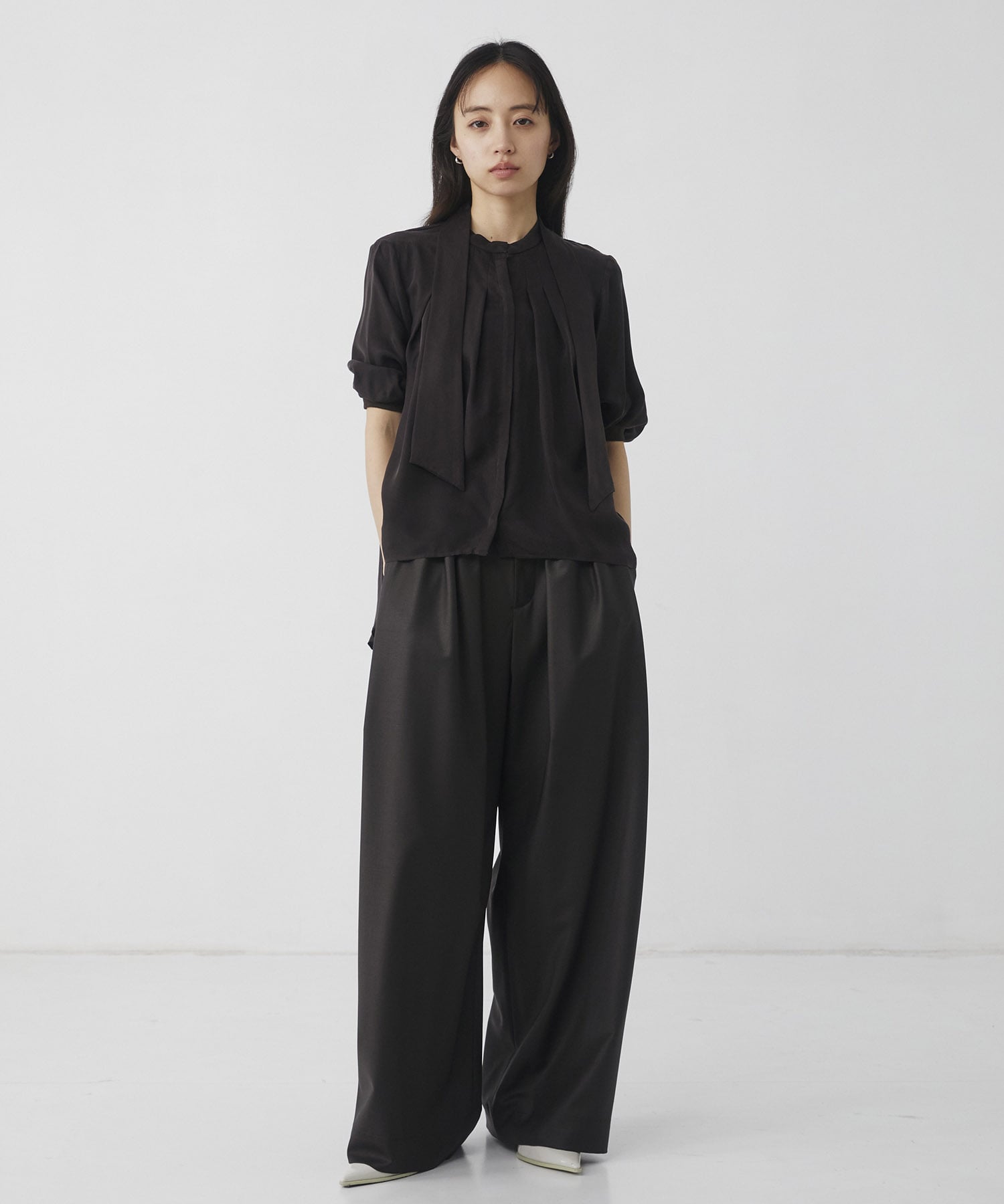 キュプラタックハーフスリーブブラウス