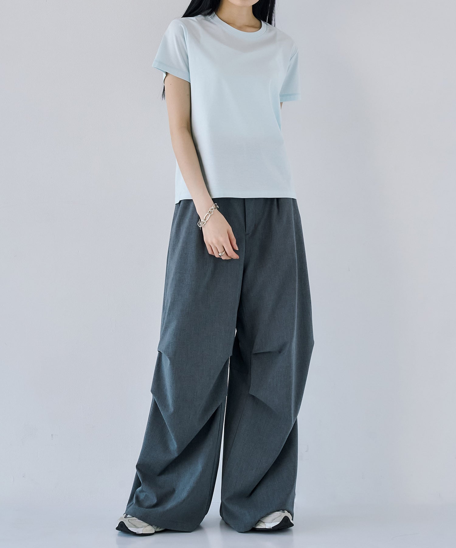 スリーククルーTEE