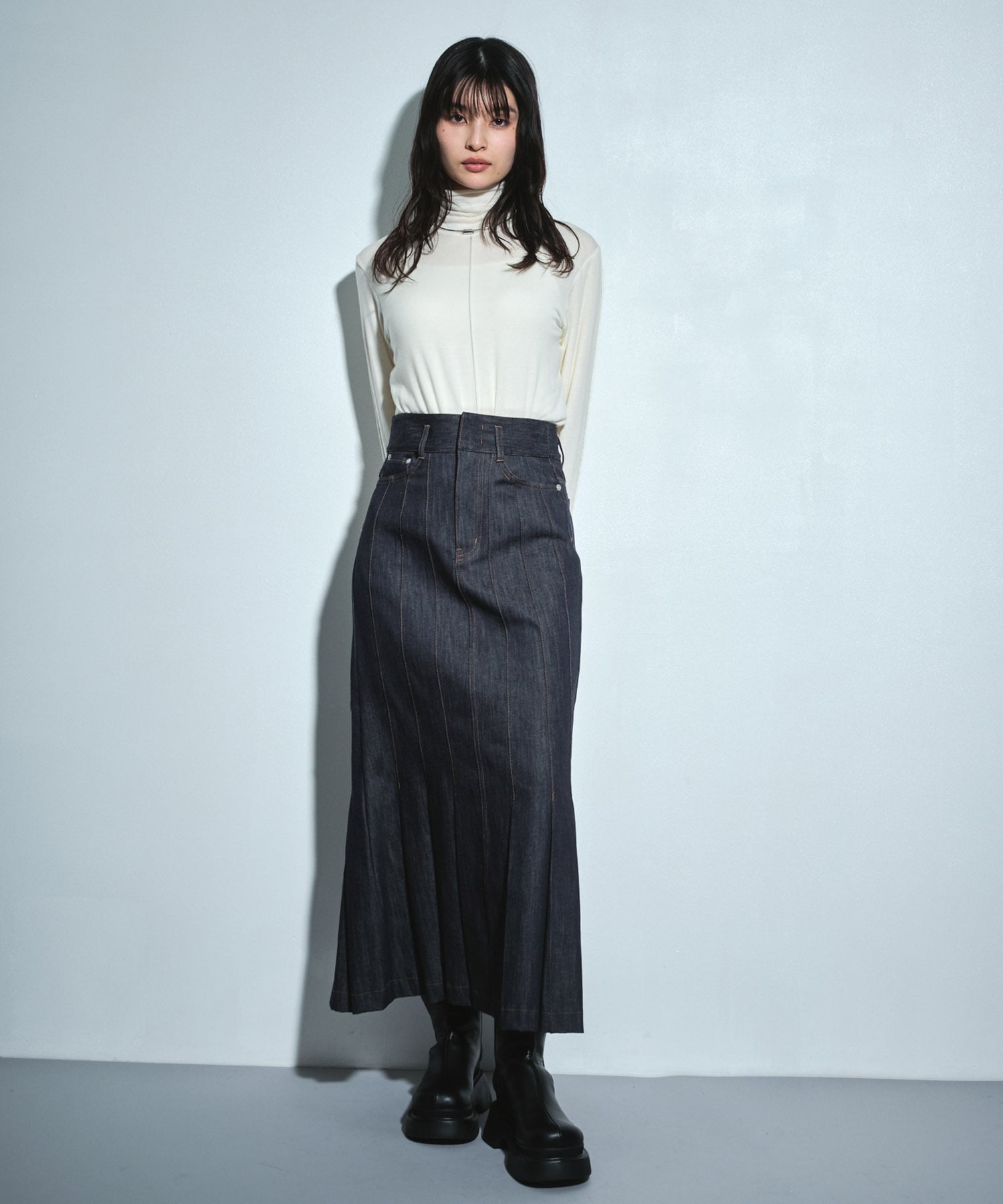 〈残りわずか〉ウォッシャブルステッチドデニムスカート