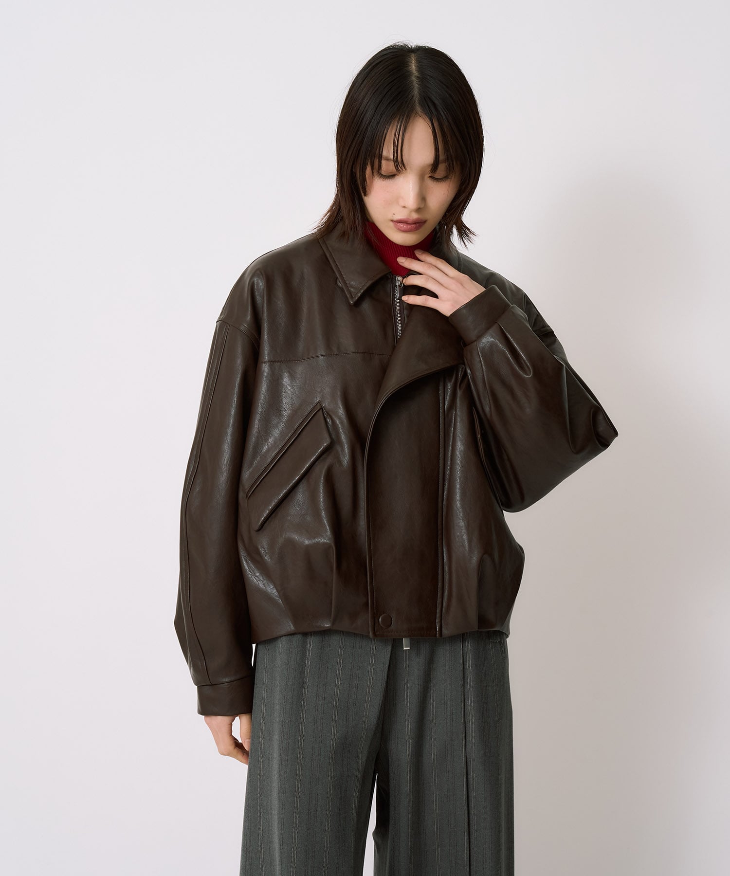 コクーンレザーボンバージャケット