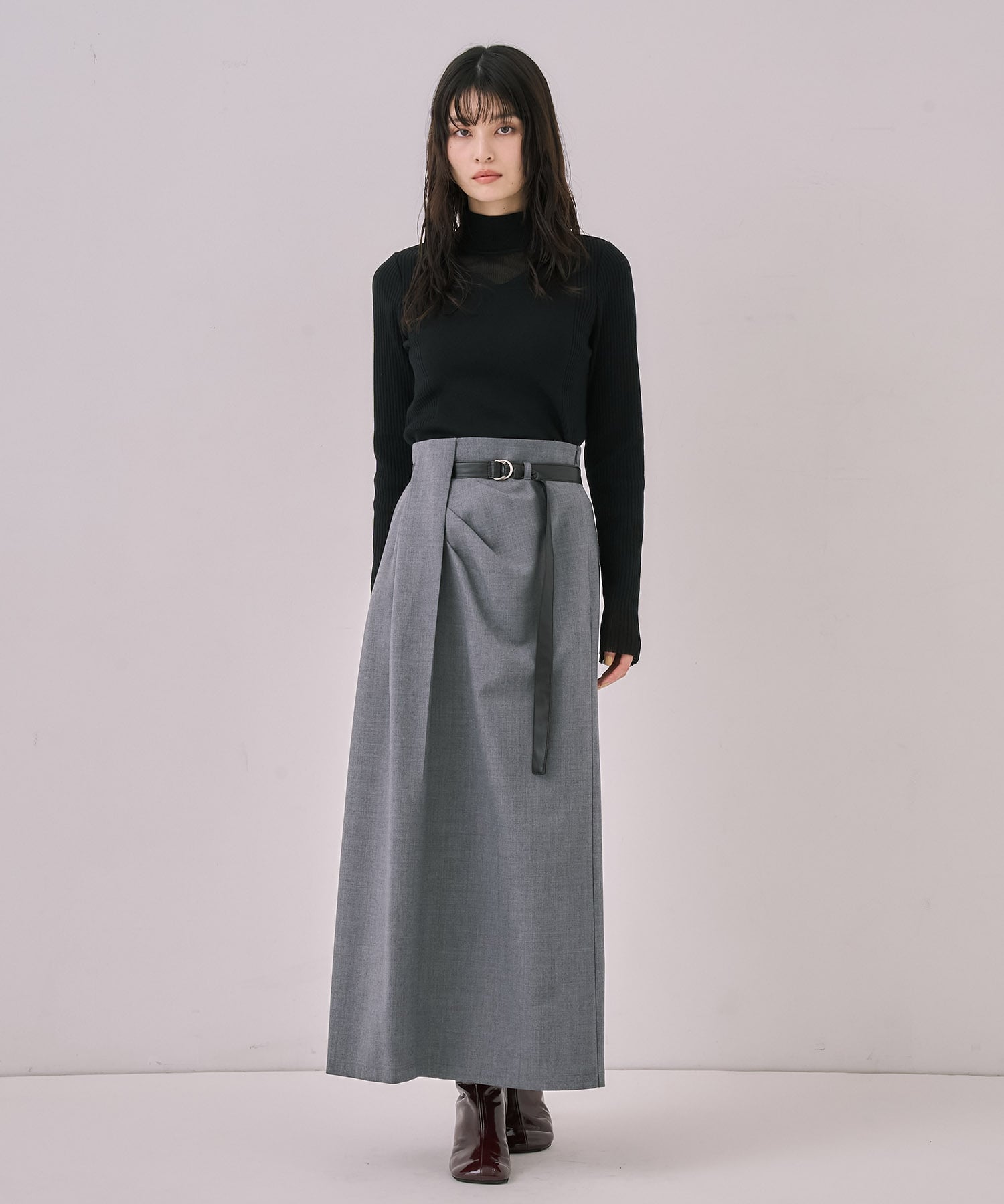 クリアコンビVネックニットプルオーバー