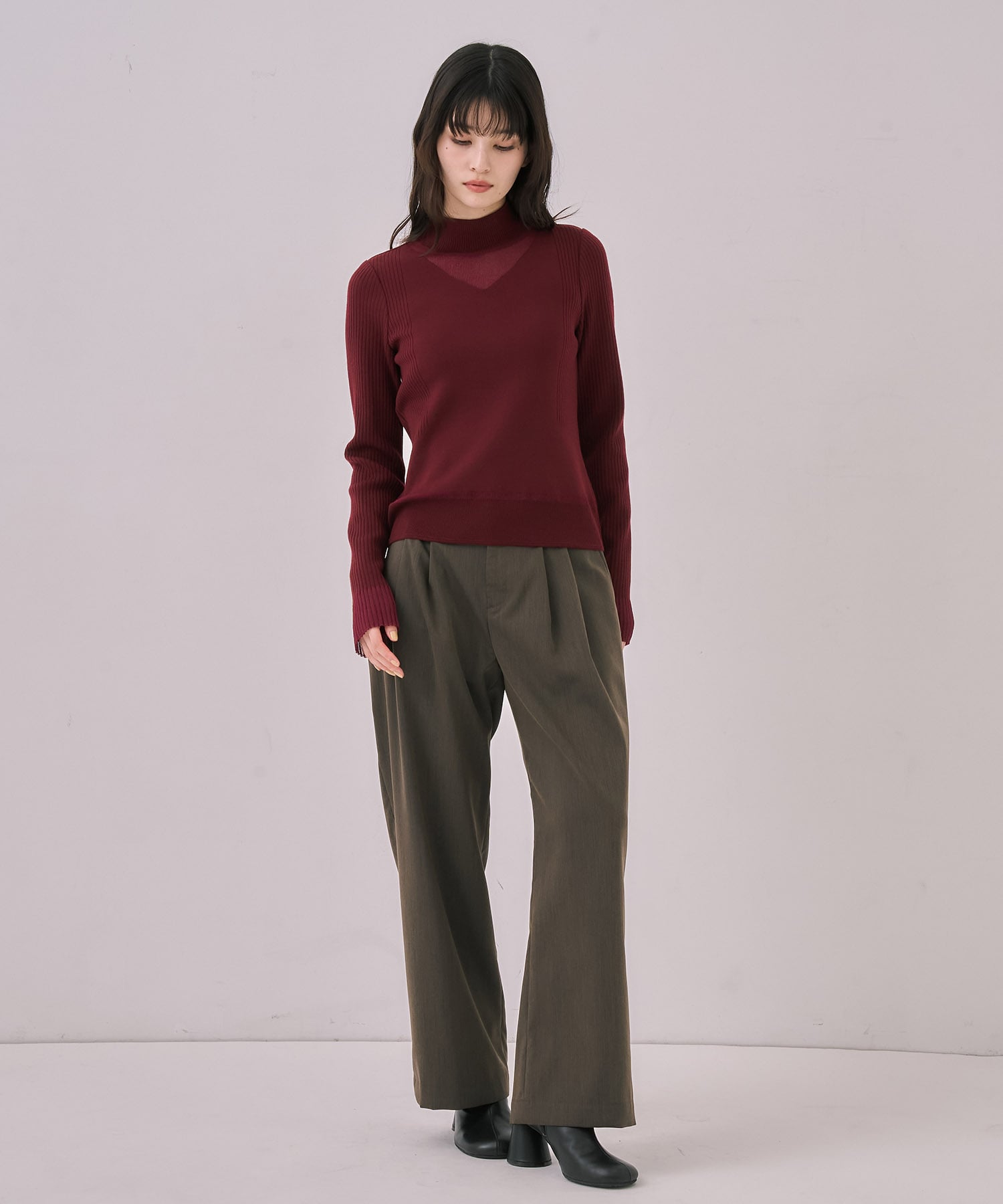 クリアコンビVネックニットプルオーバー