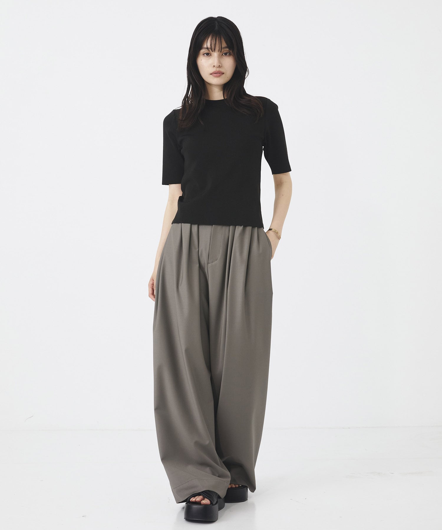 【WEB先行発売】パレスクルーニット