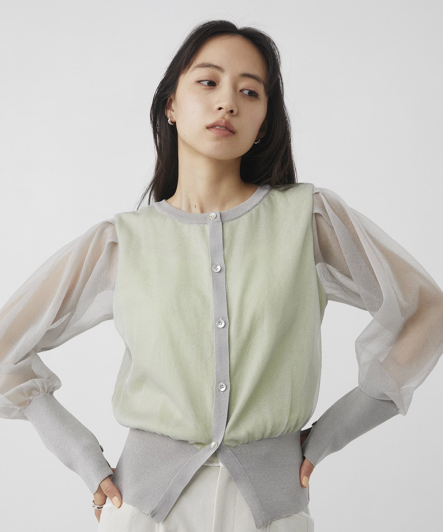 シアースリーブキュプラニットカーデ