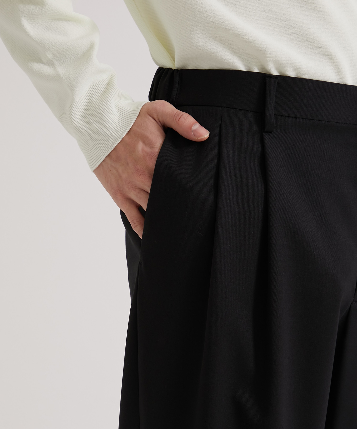 撥水CORDURAワイドテーパードパンツ