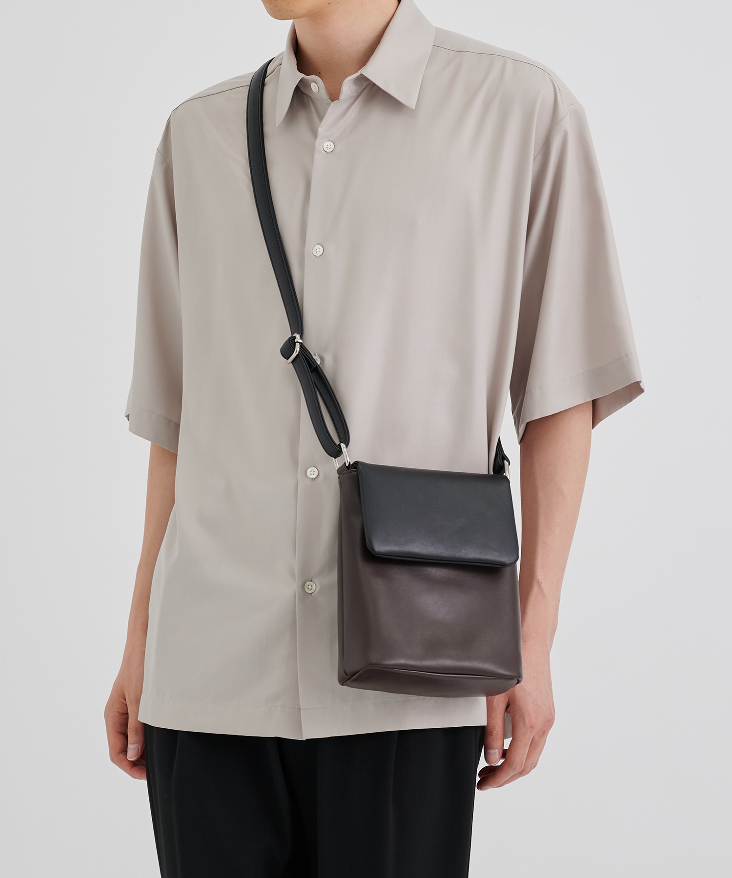 LEATHER SHOULDER MINI BAG