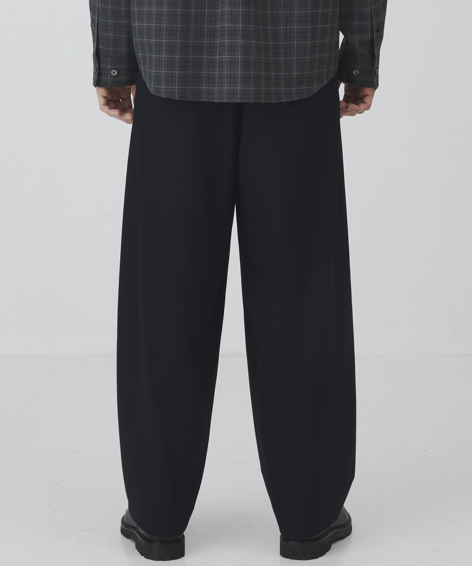 〈2026SS｜WEB限定｜25着限定〉ハイツイスト バレルチノパンツ