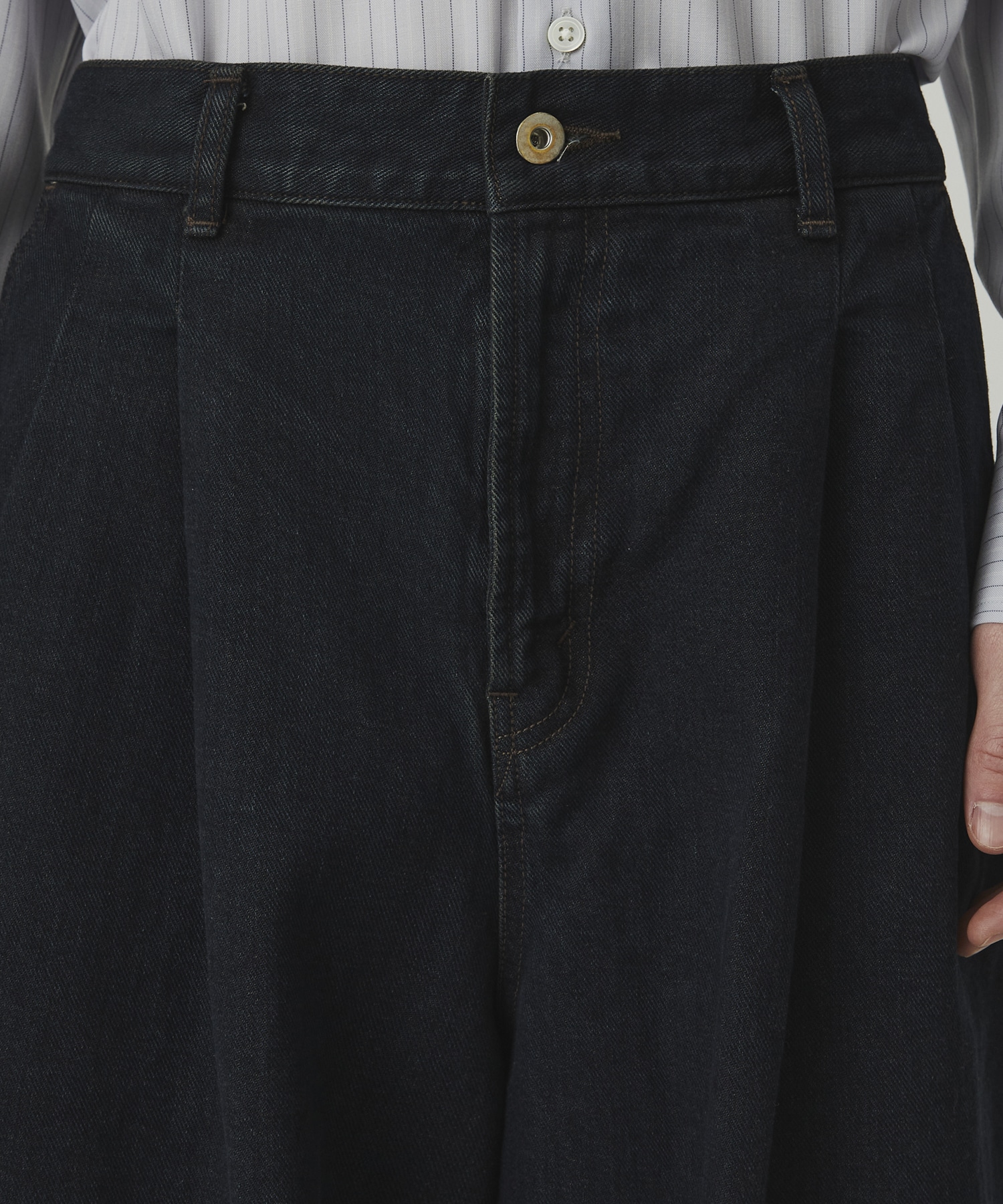 〈2026SS｜WEB先行販売〉オーバーダイデニム バギースラックス