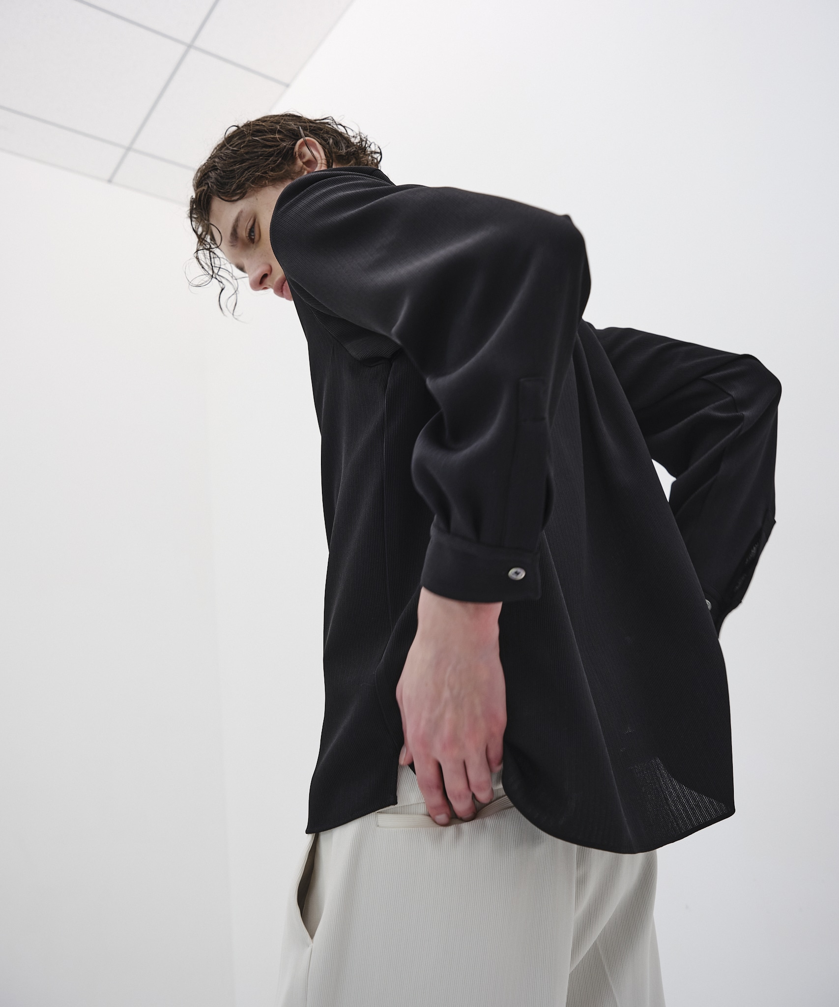 COLD DRY PLEATS ロングスリーブシャツ