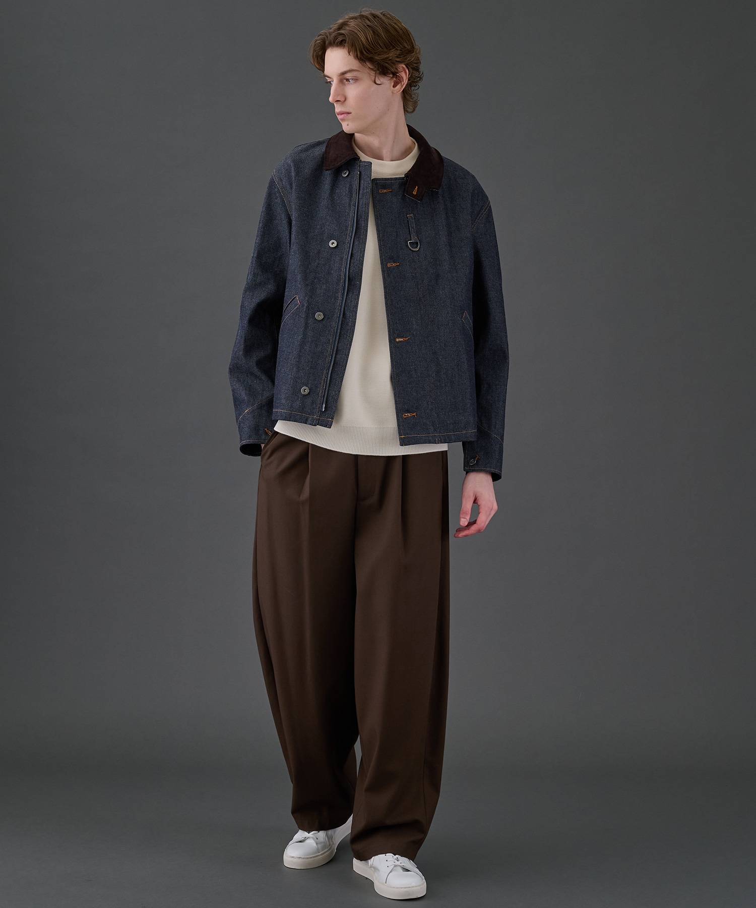 アウトラスト メリノウール クルーネックニット