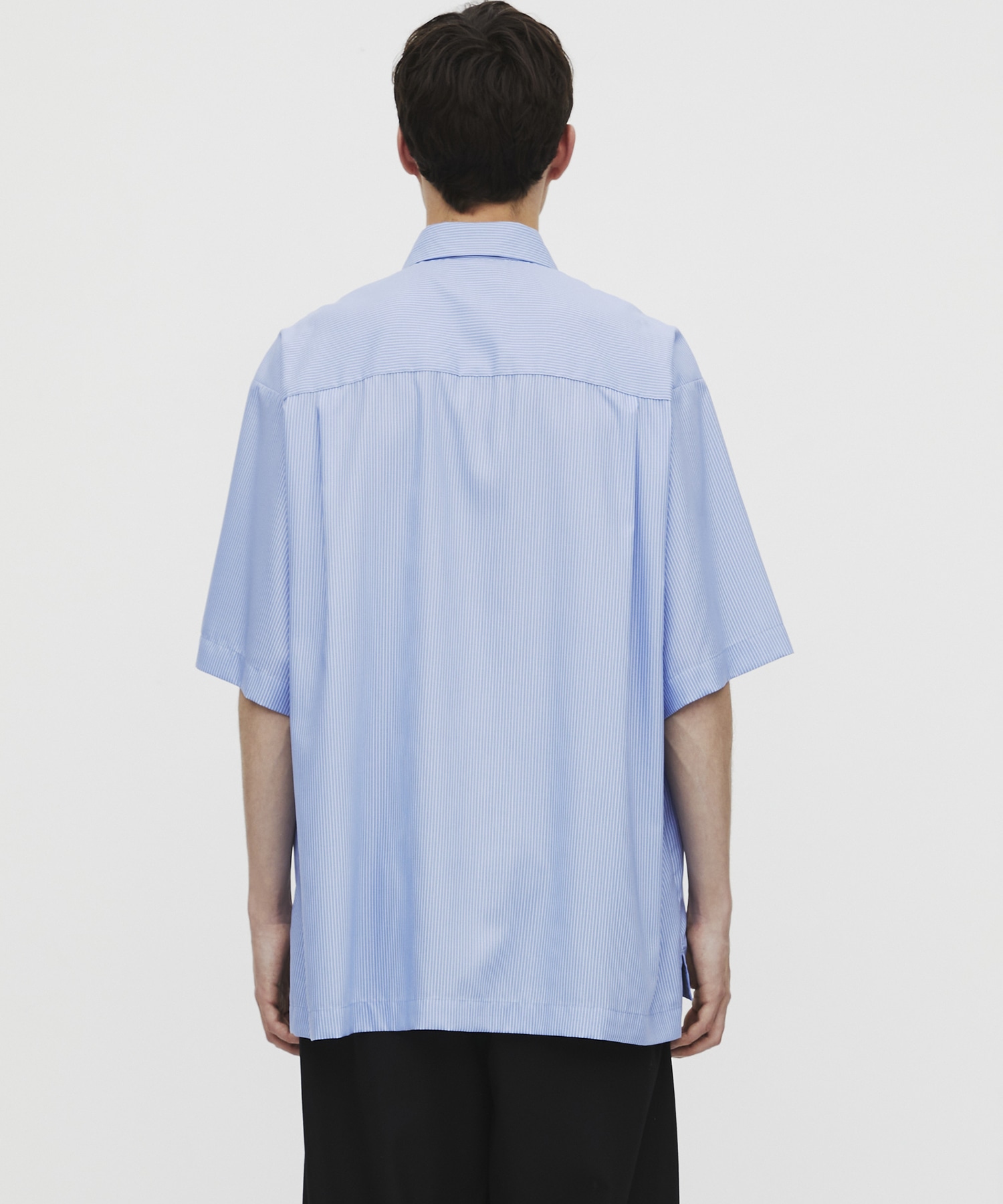 〈WEB限定｜先行予約〉DRY RAYON ストライプショートスリーブシャツ
