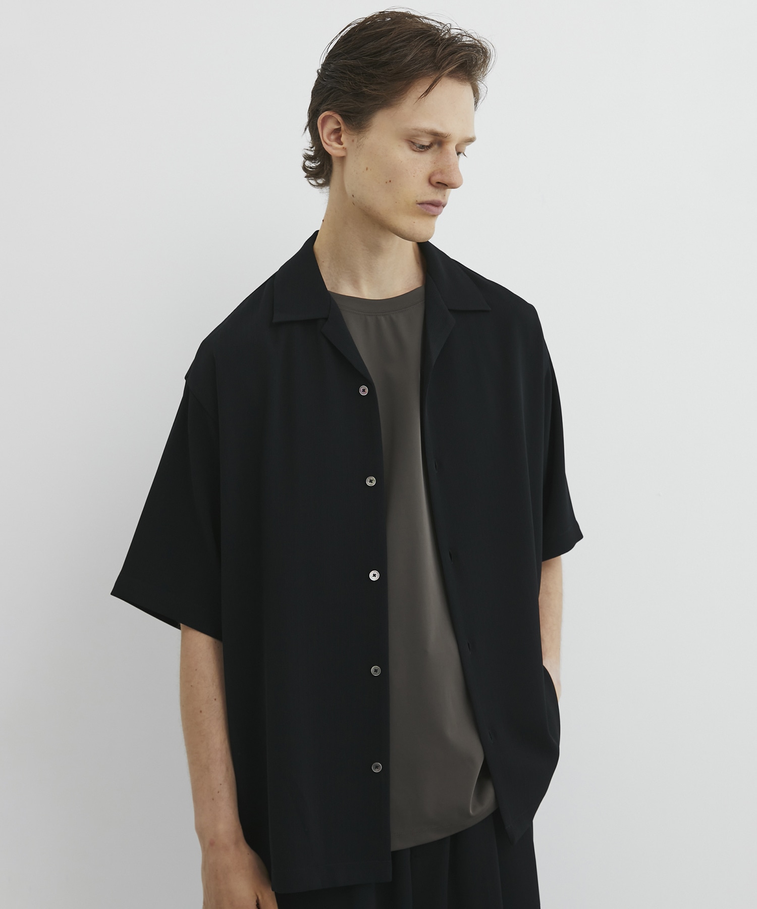 COLD DRY PLEATS オープンカラーシャツ