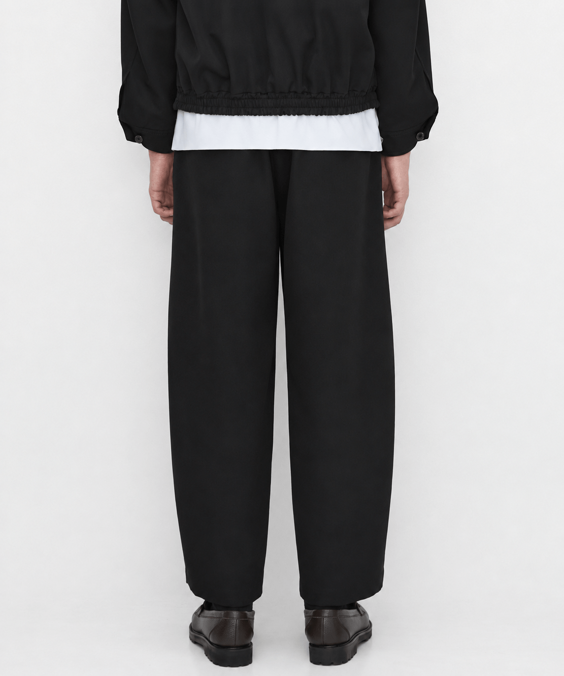 超撥水 WOOL GABARDINE 2タックバレルパンツ