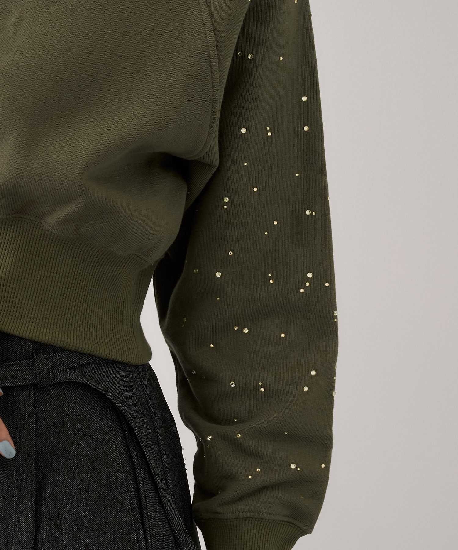 ラインストーンショートプルオーバー