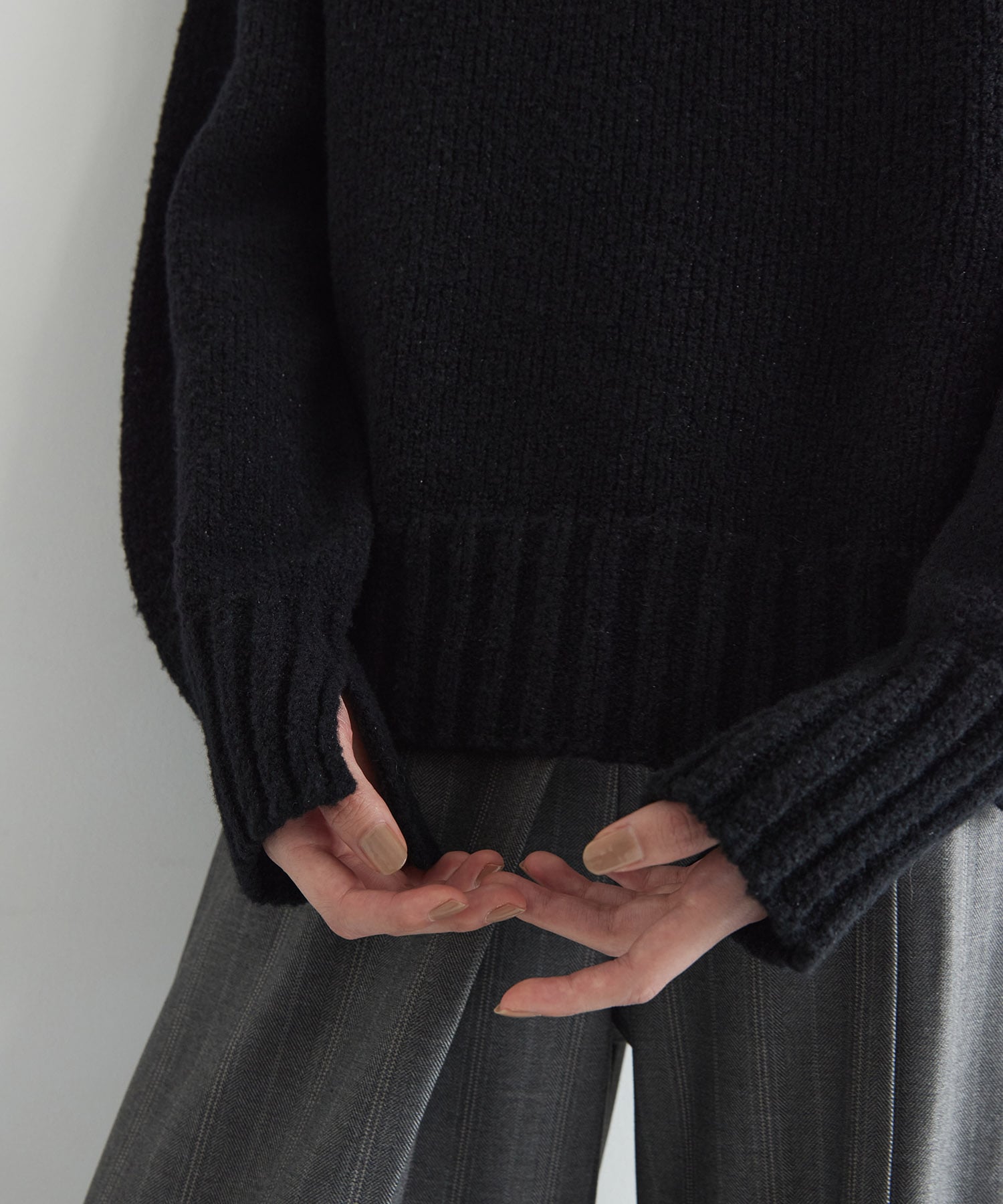 ループヤーンラメコンビタートルニット