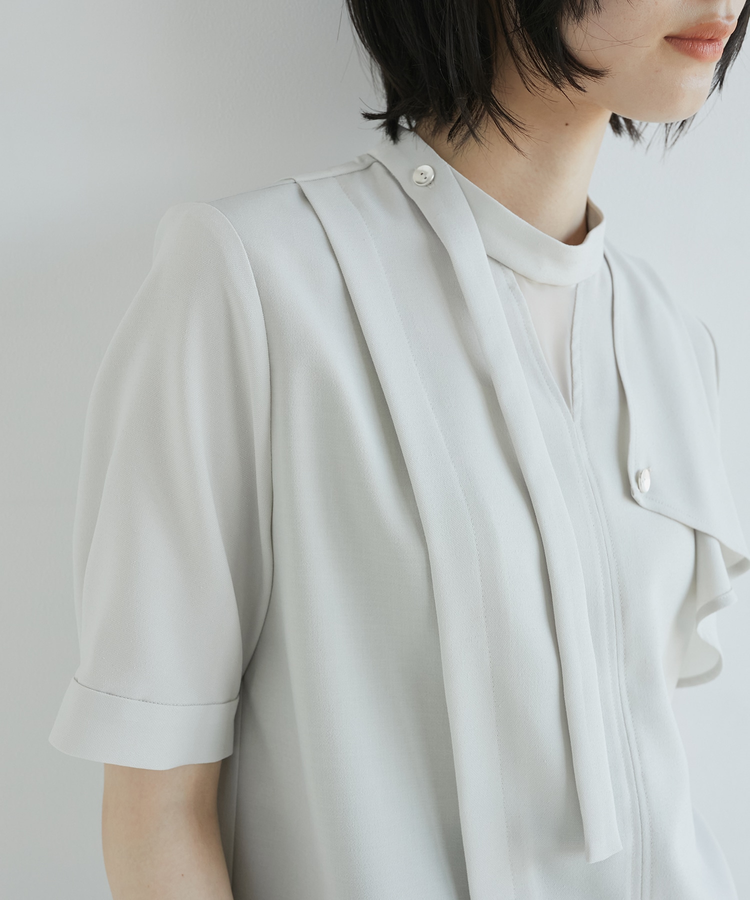 ACETATEボウタイブラウス