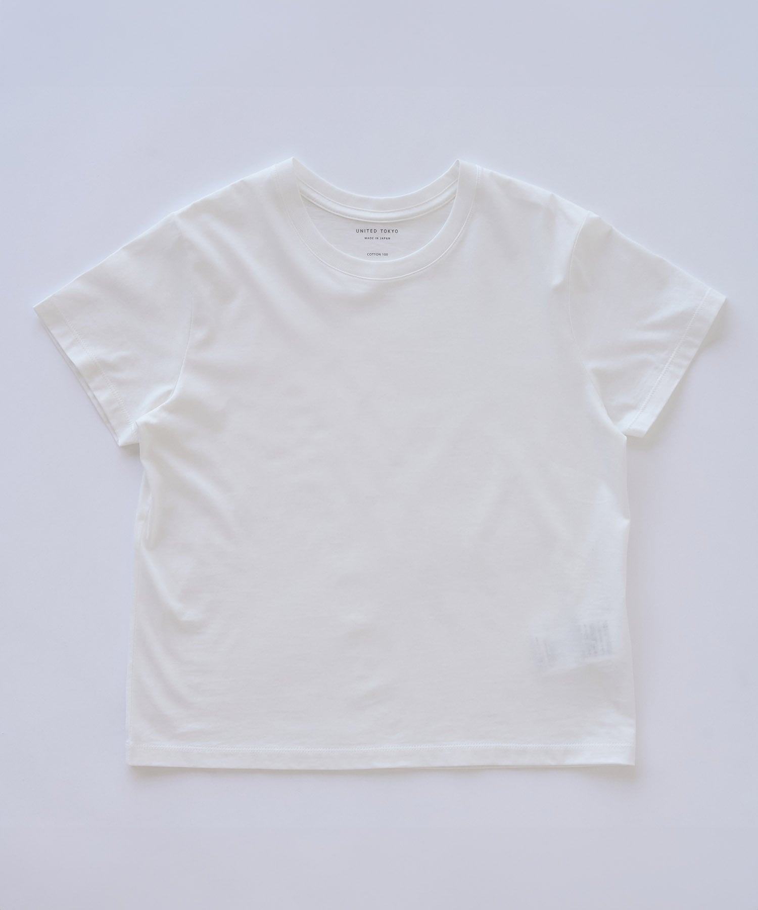 スリーククルーTEE