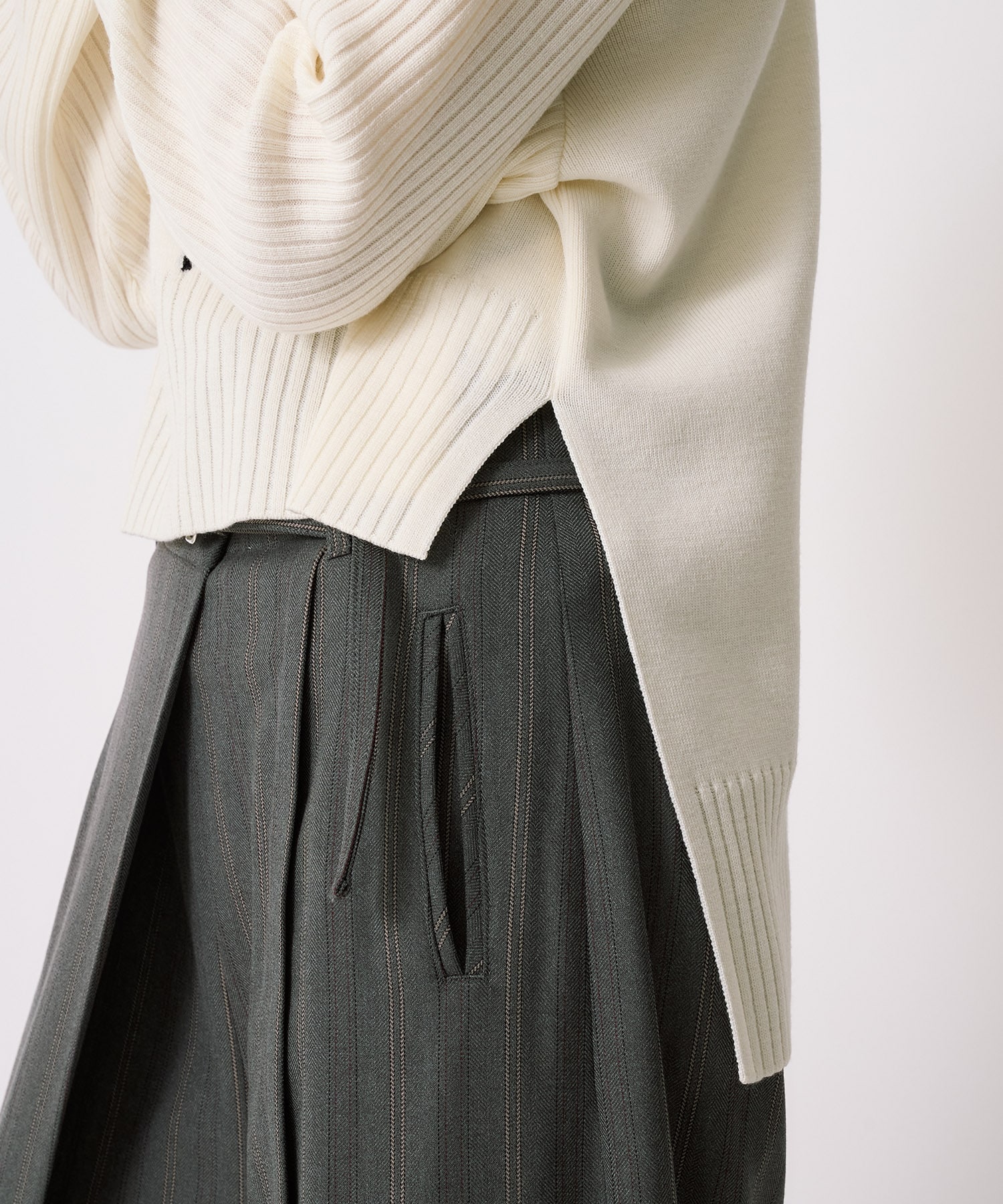 Wool100-ウォッシャブルタートルネックニット