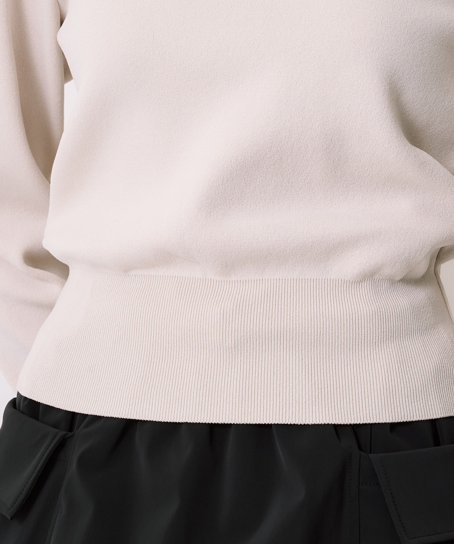 ショルダータックニットトップス