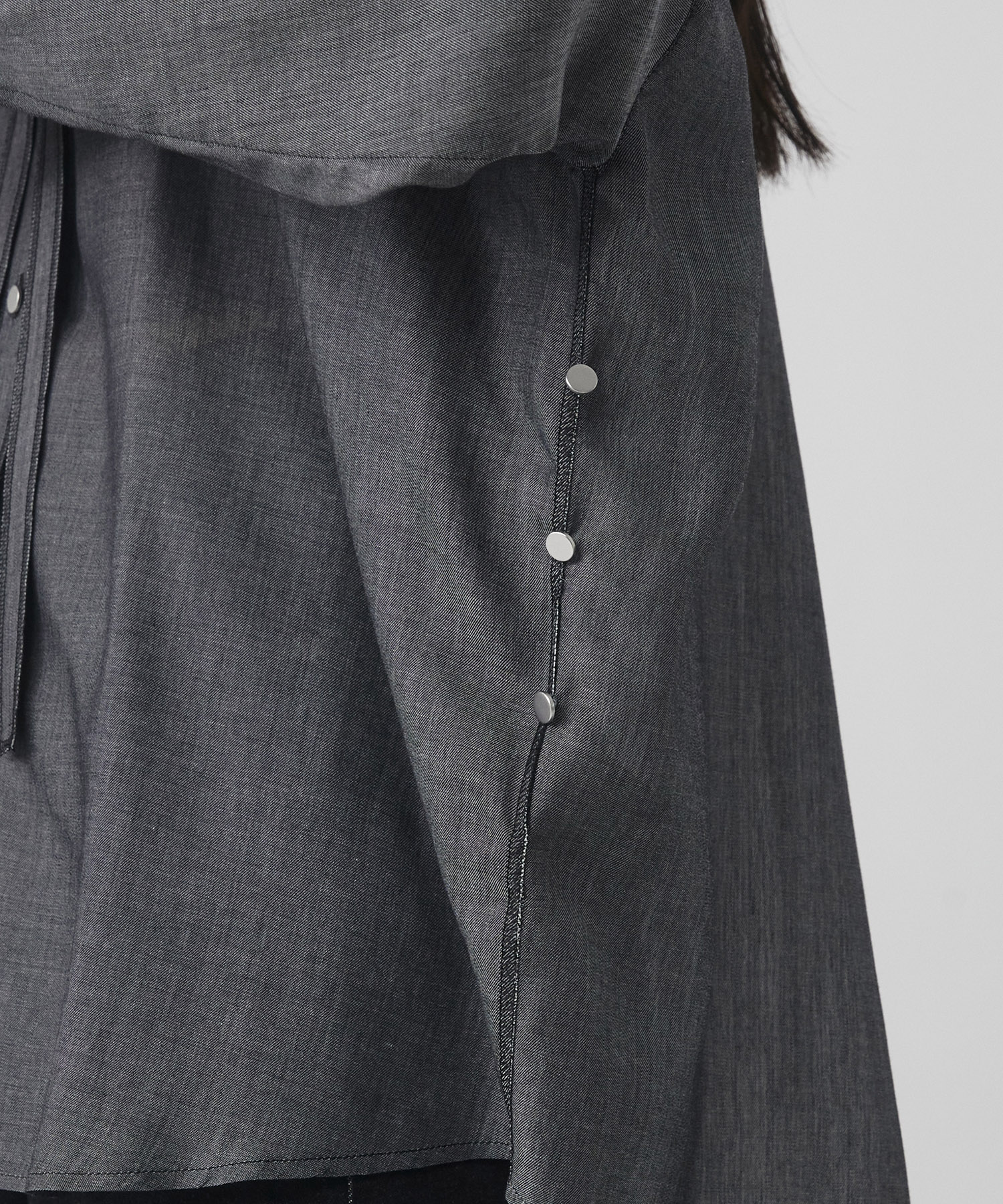 シアーデニムトリムシャツ