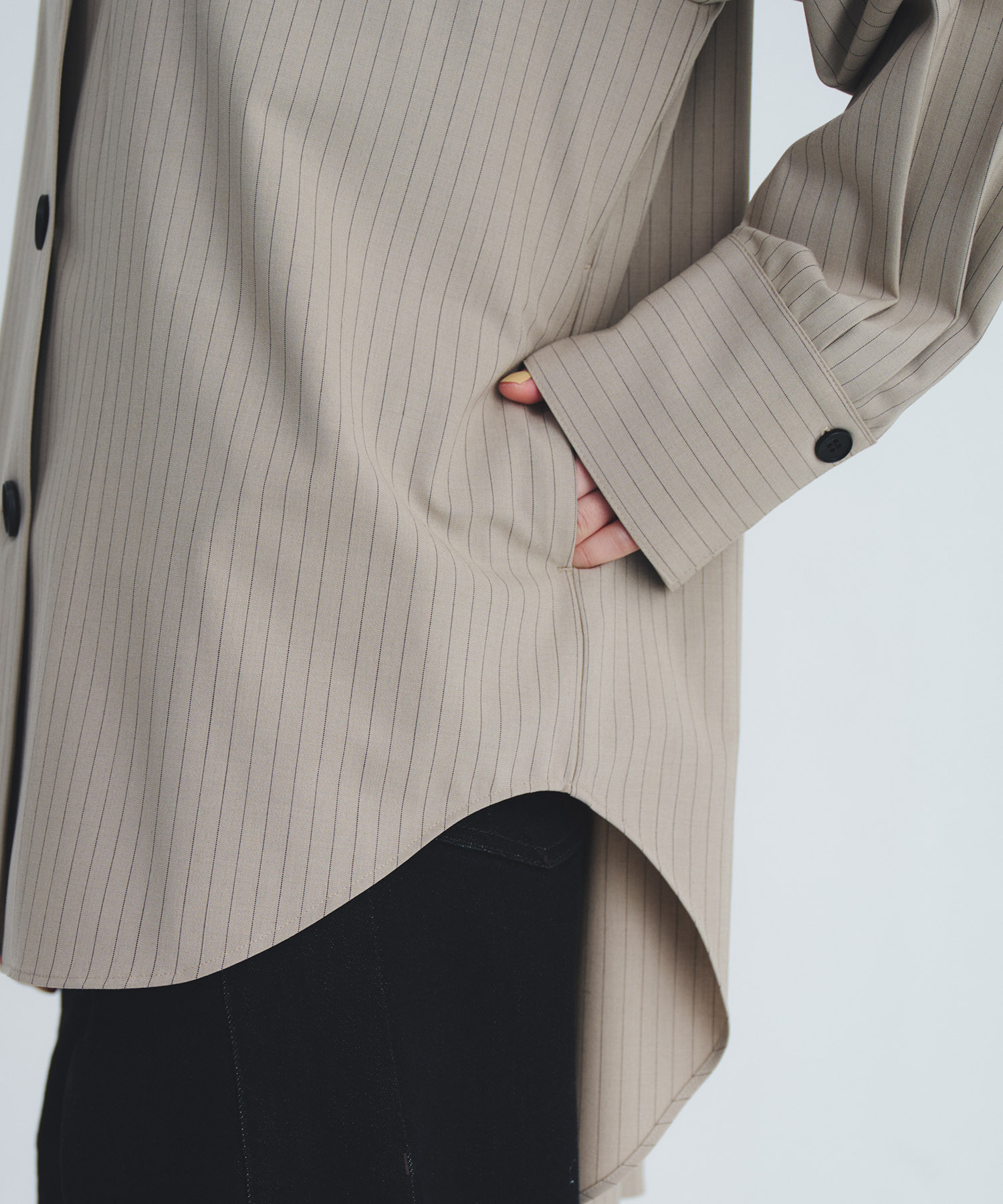 レイヤードテーラーカラーシャツ