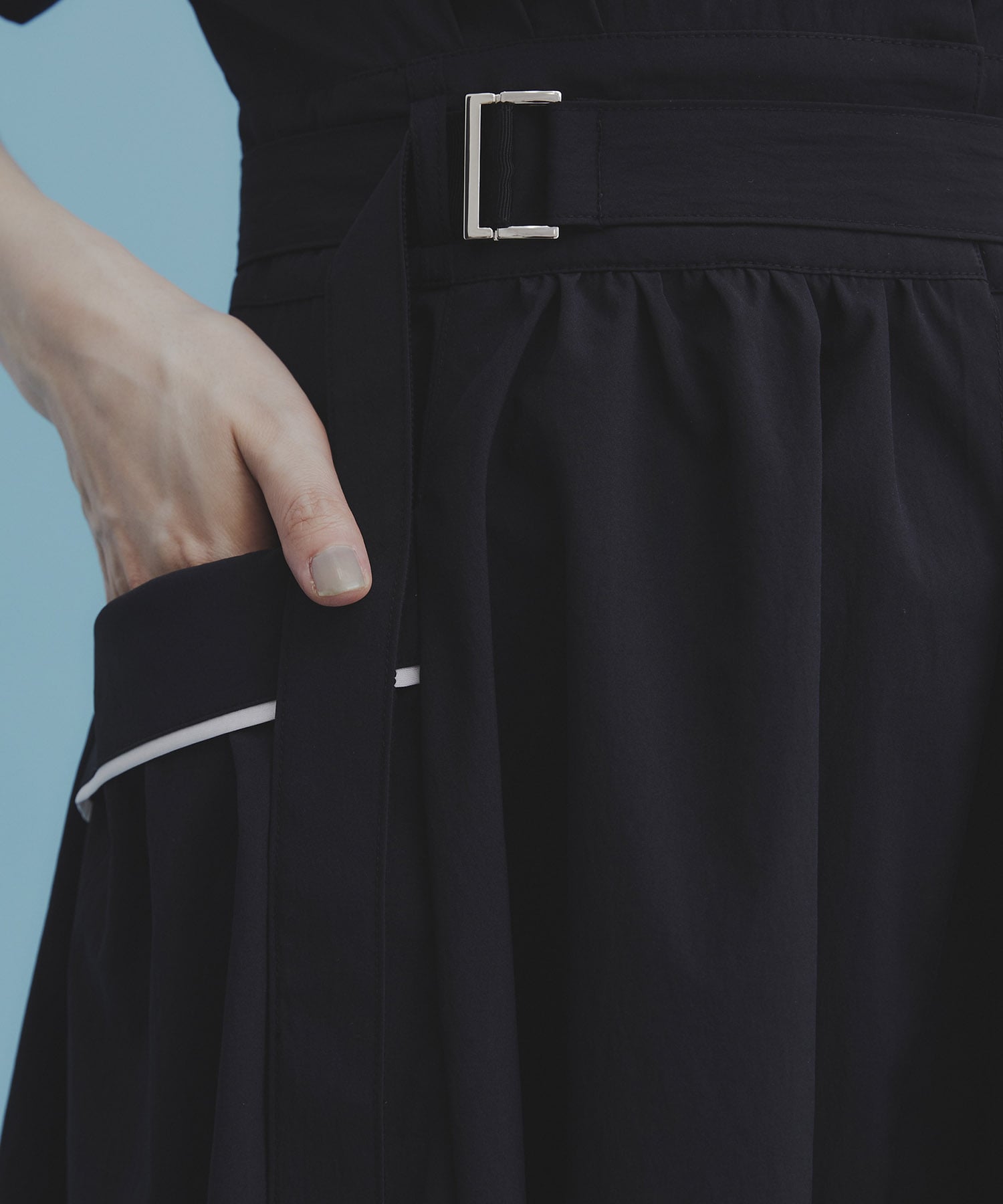 〈WEB限定〉レジーロカシュクールワンピース