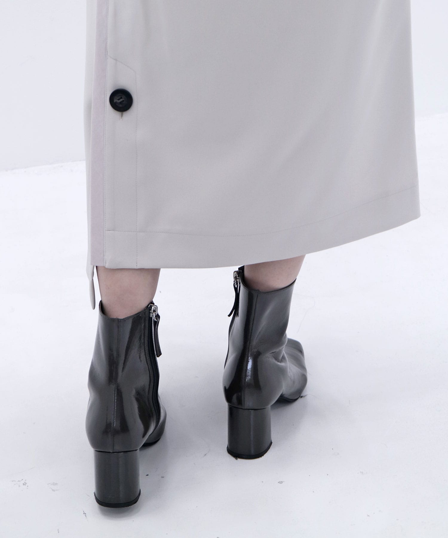 アシメパネルレイヤースカート