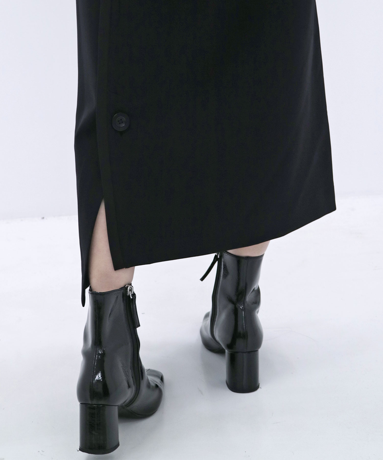 アシメパネルレイヤースカート