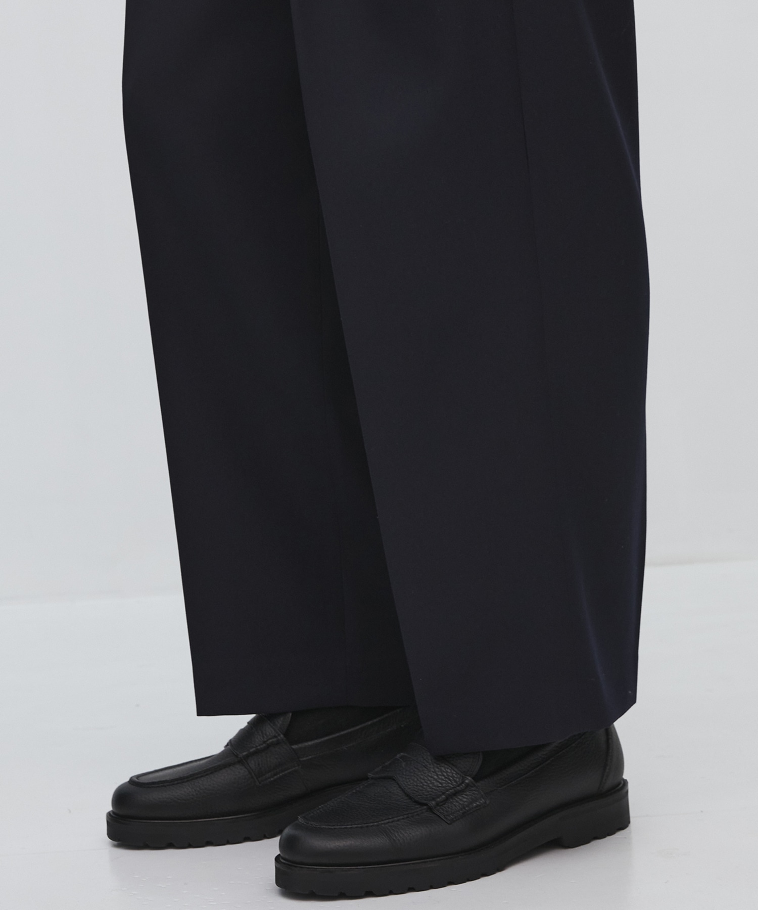 〈2026SS|数量限定〉MAX GABARDINE 3タックストレートパンツ