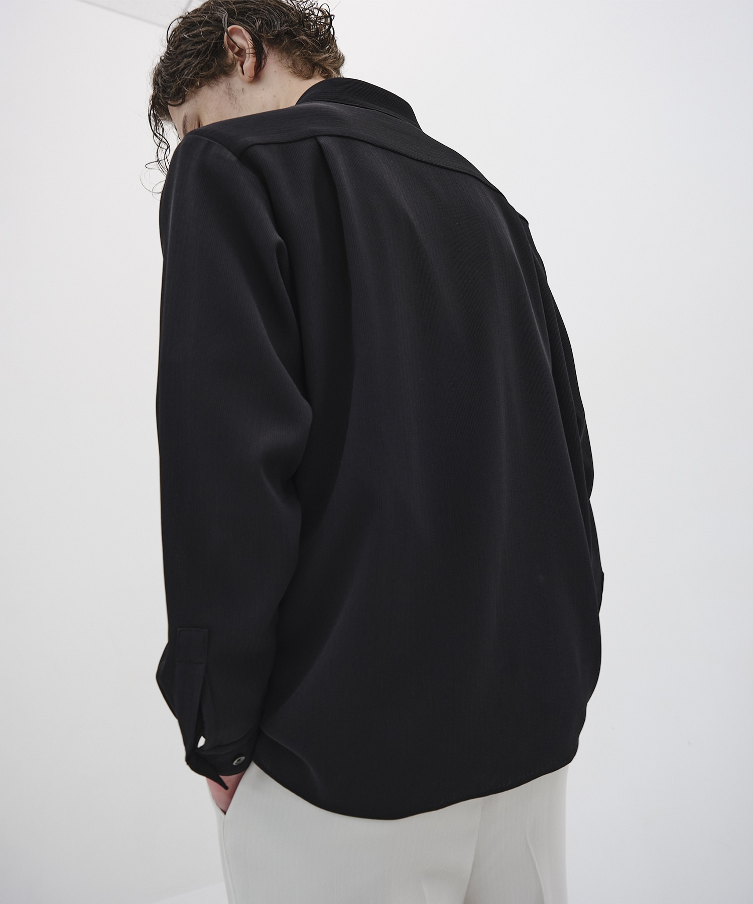COLD DRY PLEATS ロングスリーブシャツ