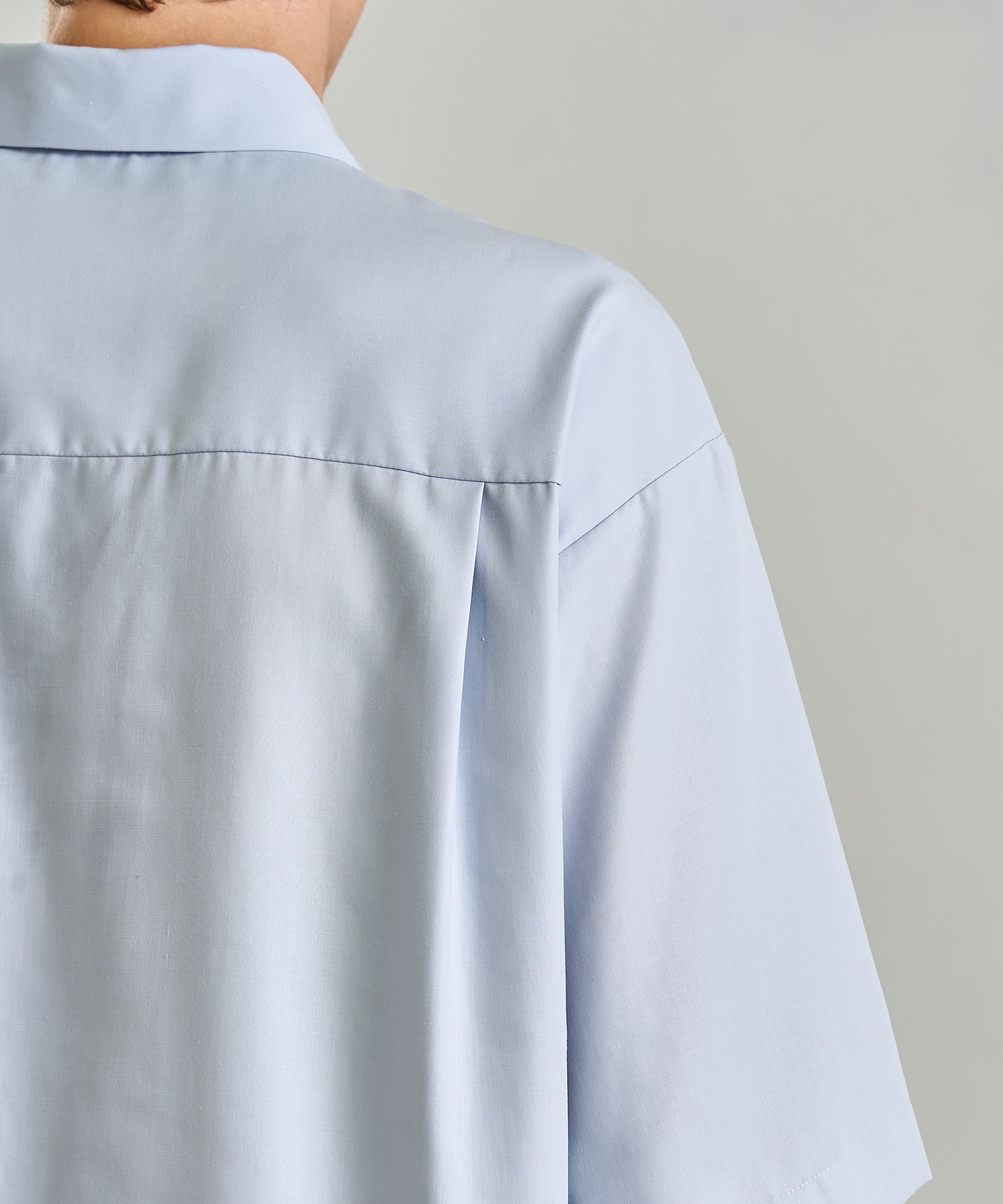 〈一部店舗限定〉DRY RAYON  ショートスリーブシャツ