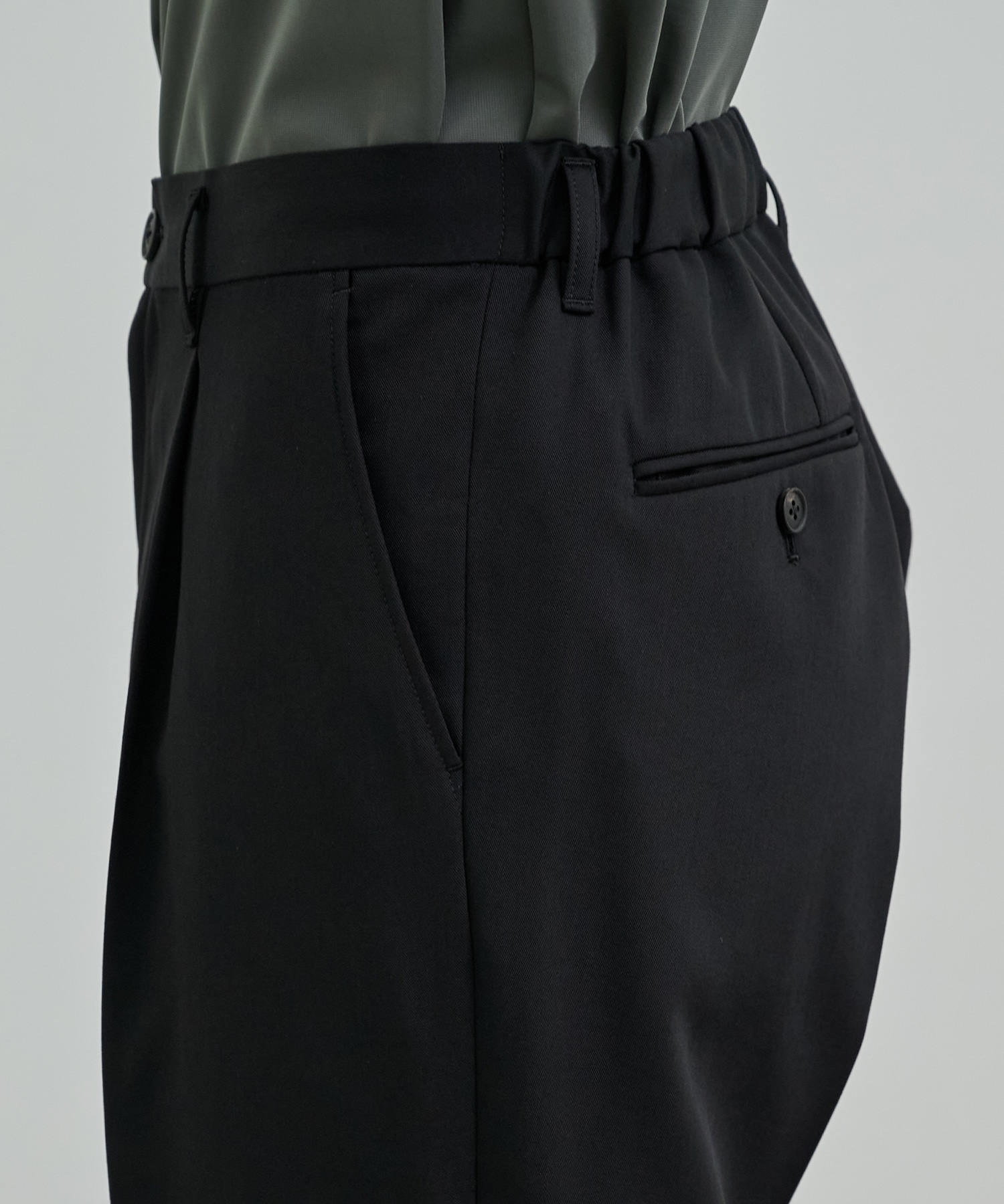 TECHNO WOOL セミフレアパンツ