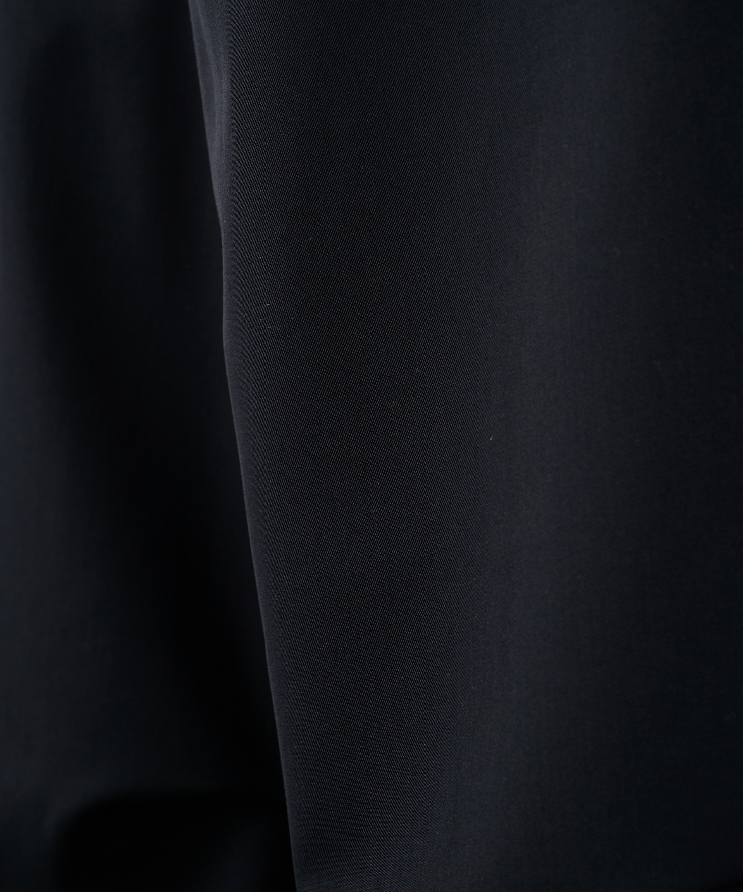 〈残りわずか｜再入荷なし〉CLEAR WOOL パラシュートパンツ