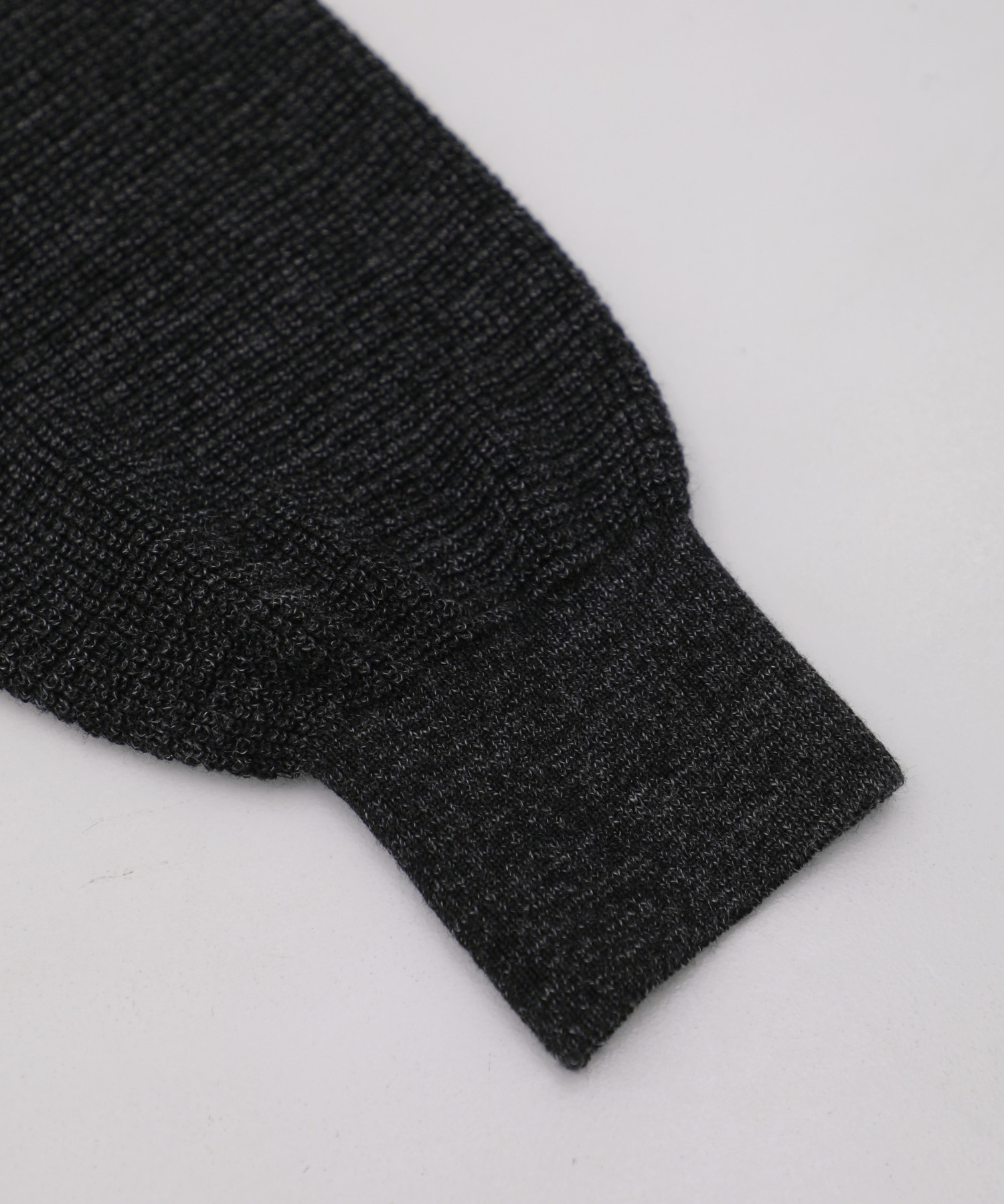 WOOL RAMIE CARDIGAN