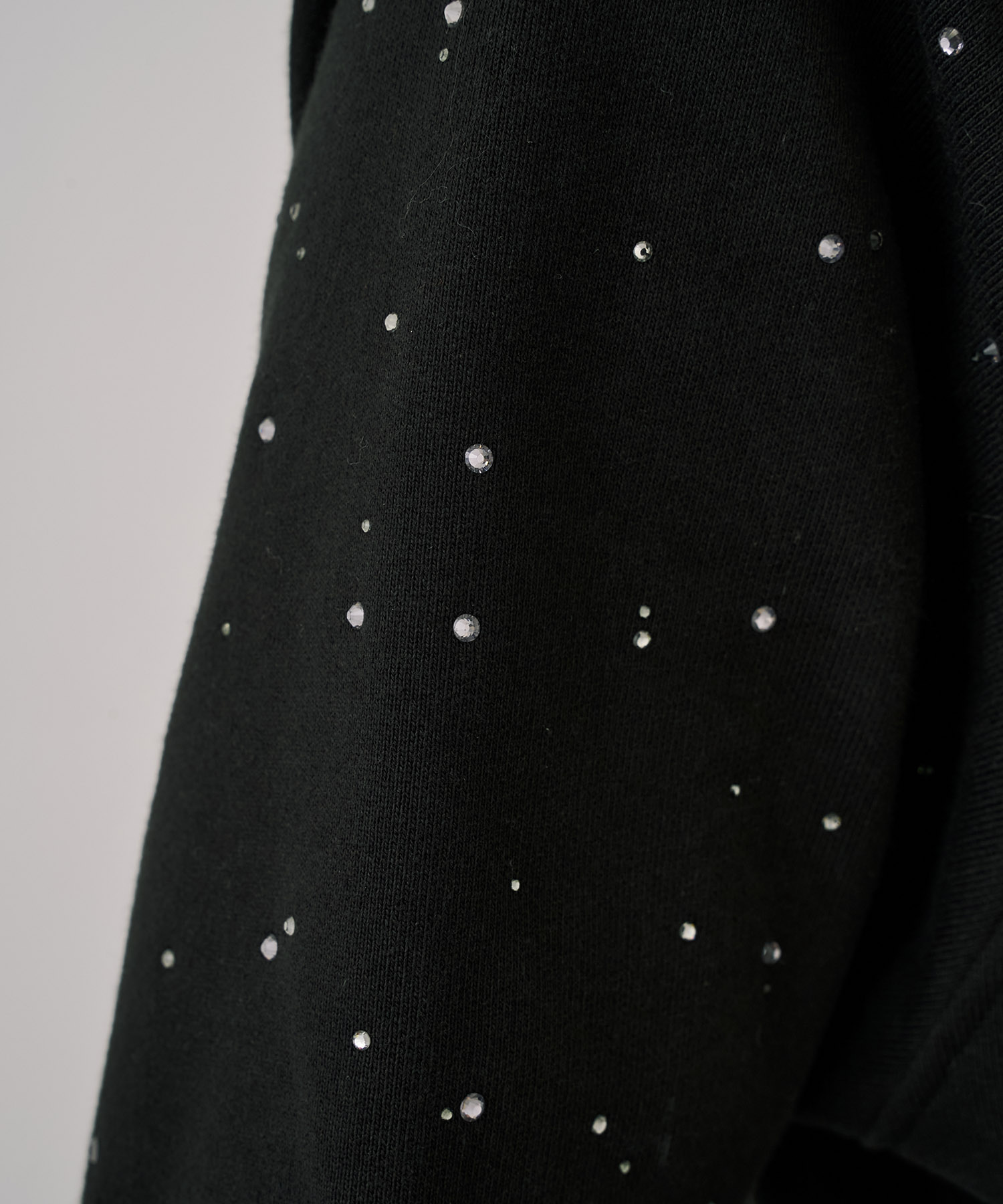 ラインストーンショートプルオーバー