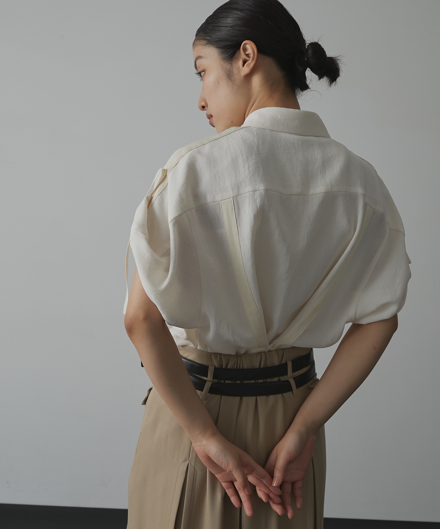 Adjustable Length Mesh Shirt