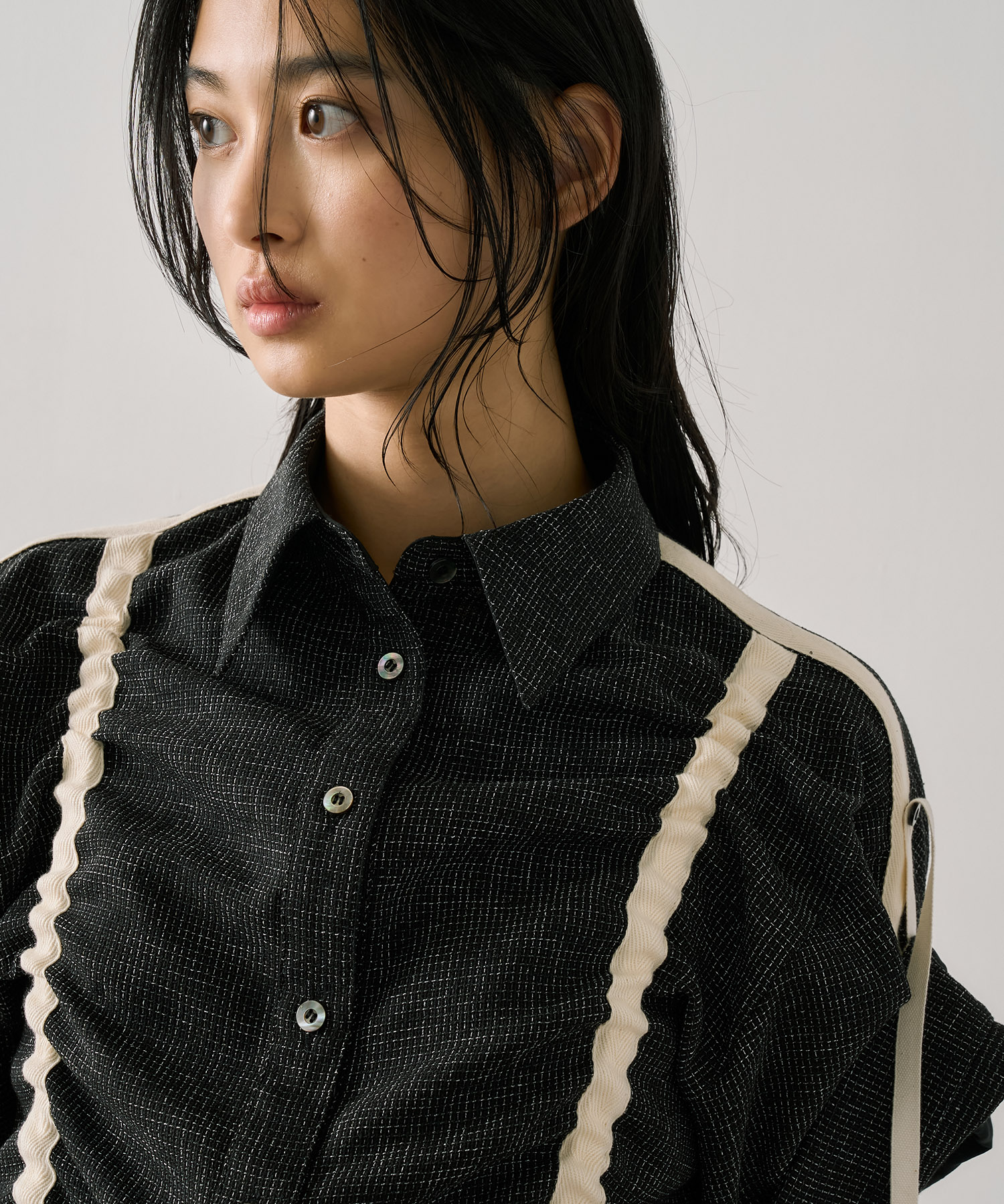 【オンラインストアのみ先行発売】Adjustable Length Mesh Shirt