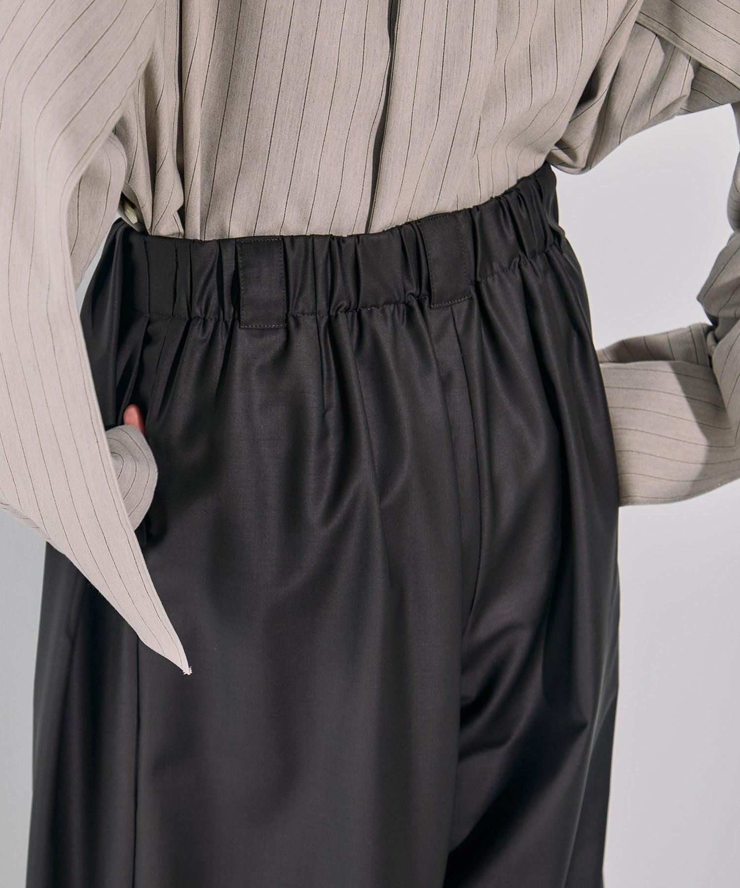Super120s Wool Relax Trousers
