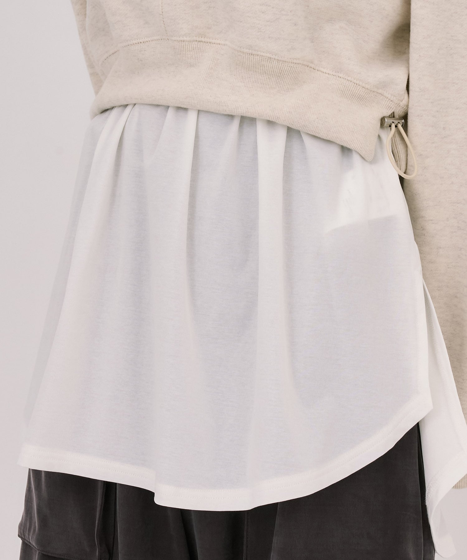 レイヤードスウェットプルオーバー