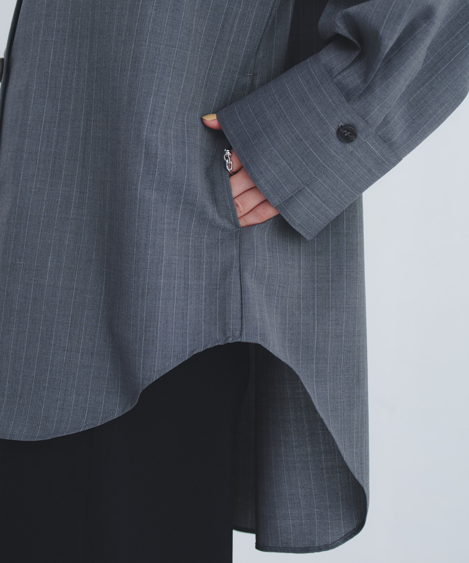 レイヤードテーラーカラーシャツ