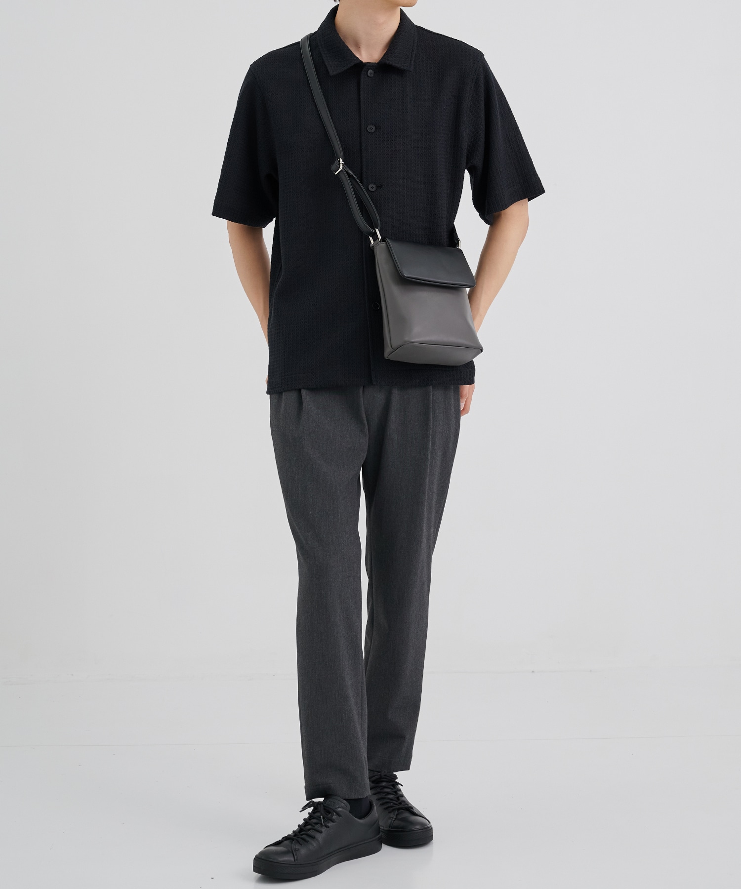 LEATHER SHOULDER MINI BAG