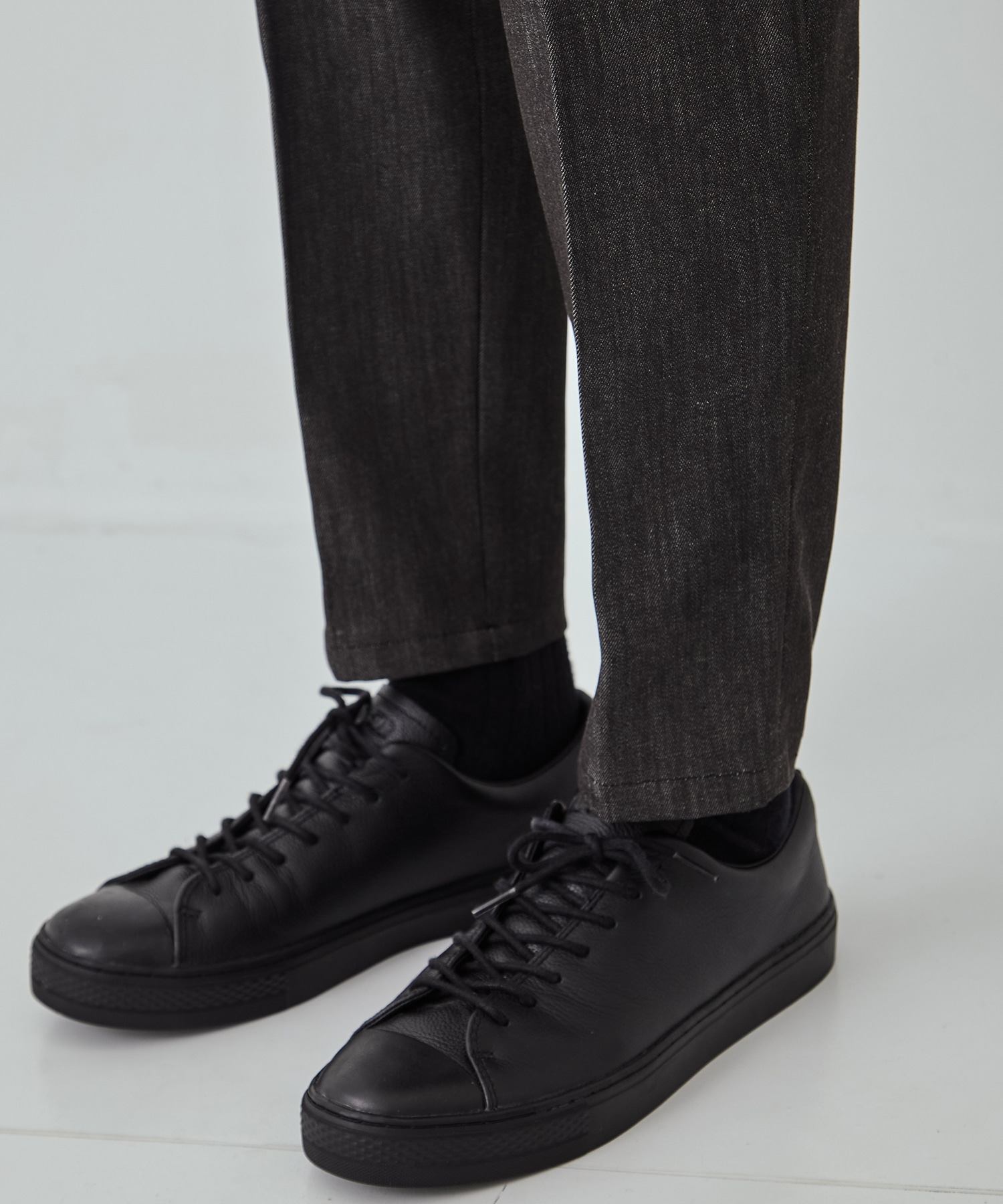【一部店舗限定】9oz RAYON STRETCH テーパードデニム